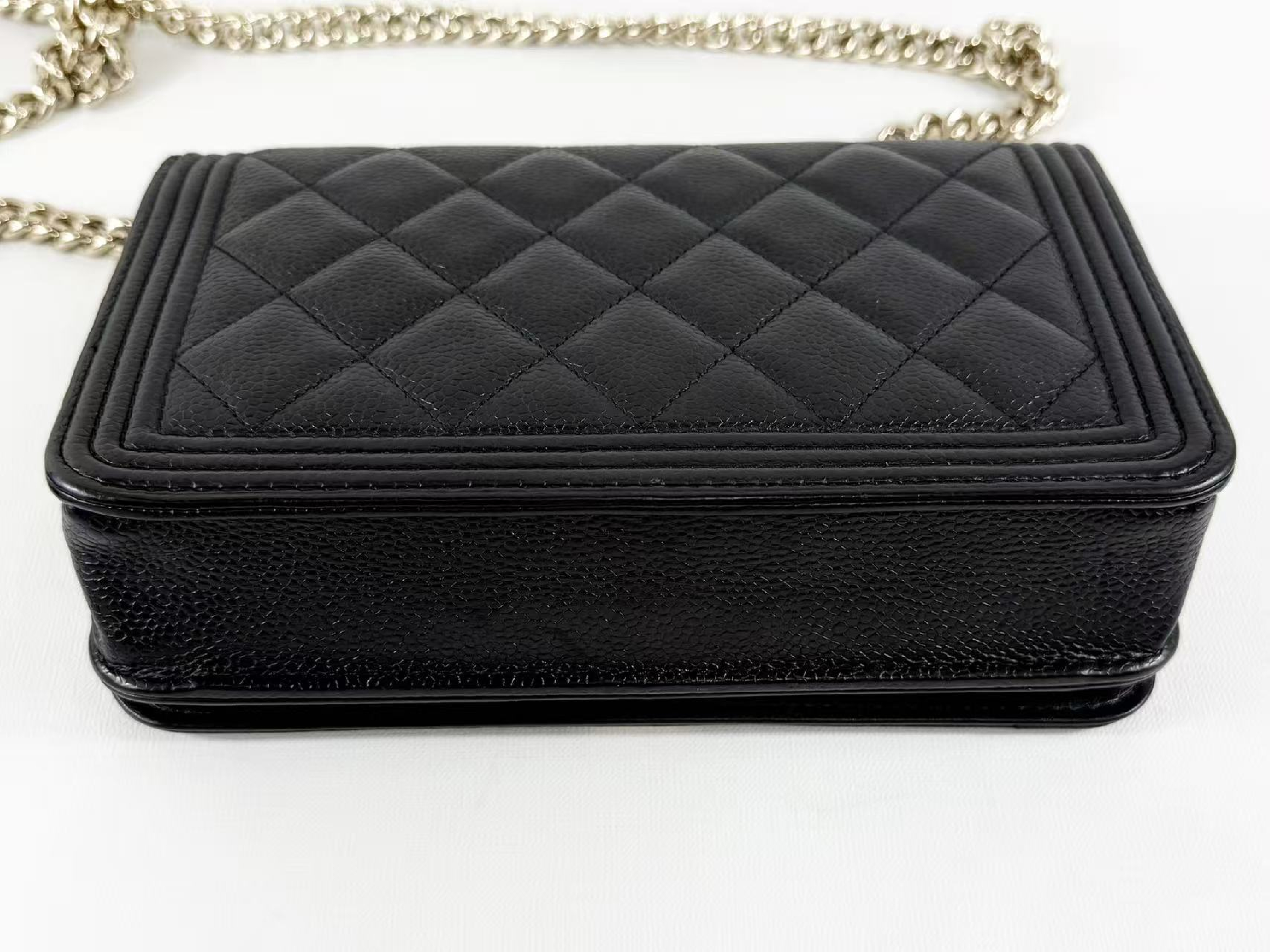 Black Caviar Skin Matelassé Boy WOC W19cm approx. 28 series [Includes dust bag, booklet, authenticity card, and seal] Gold hardware Shoulder bag 28815017 — view 12