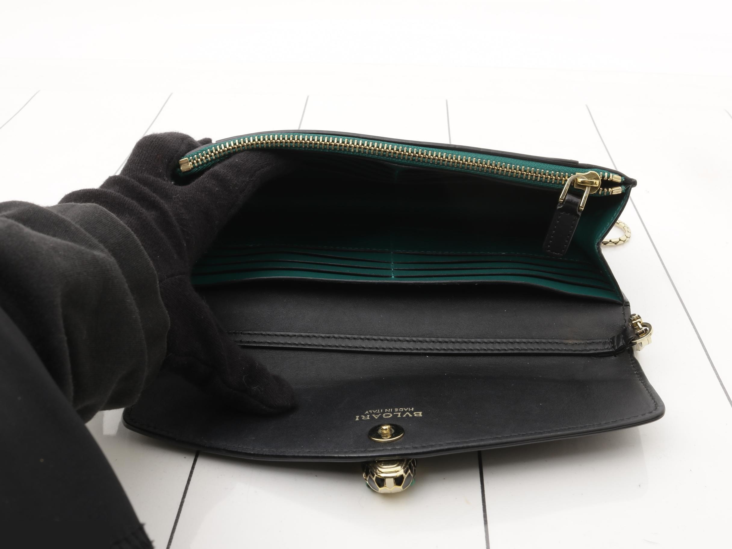 Serpenti Chain Shoulder Bag — view 4