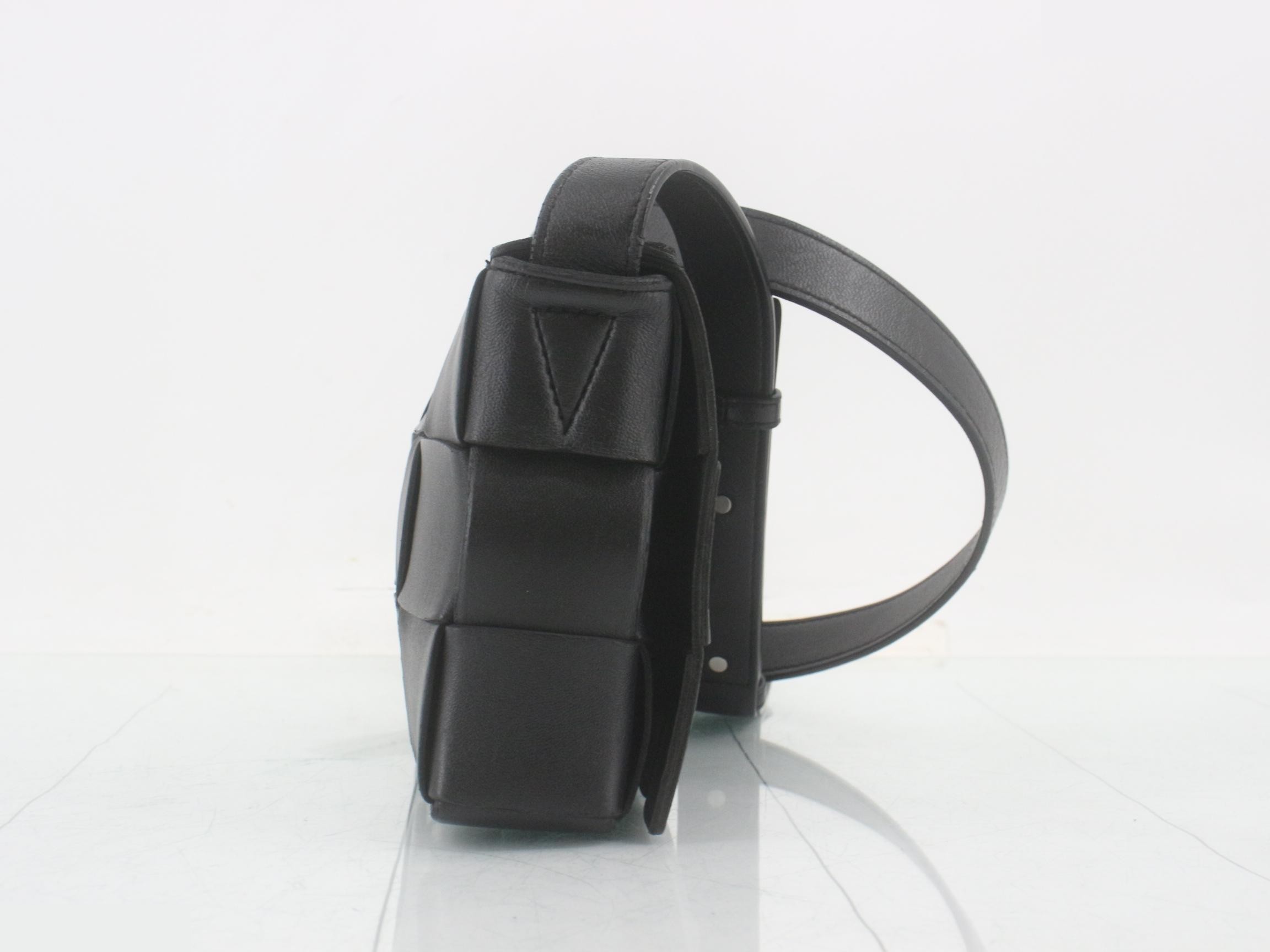 Maxi Intrecciato Cassette Shoulder Bag — view 4