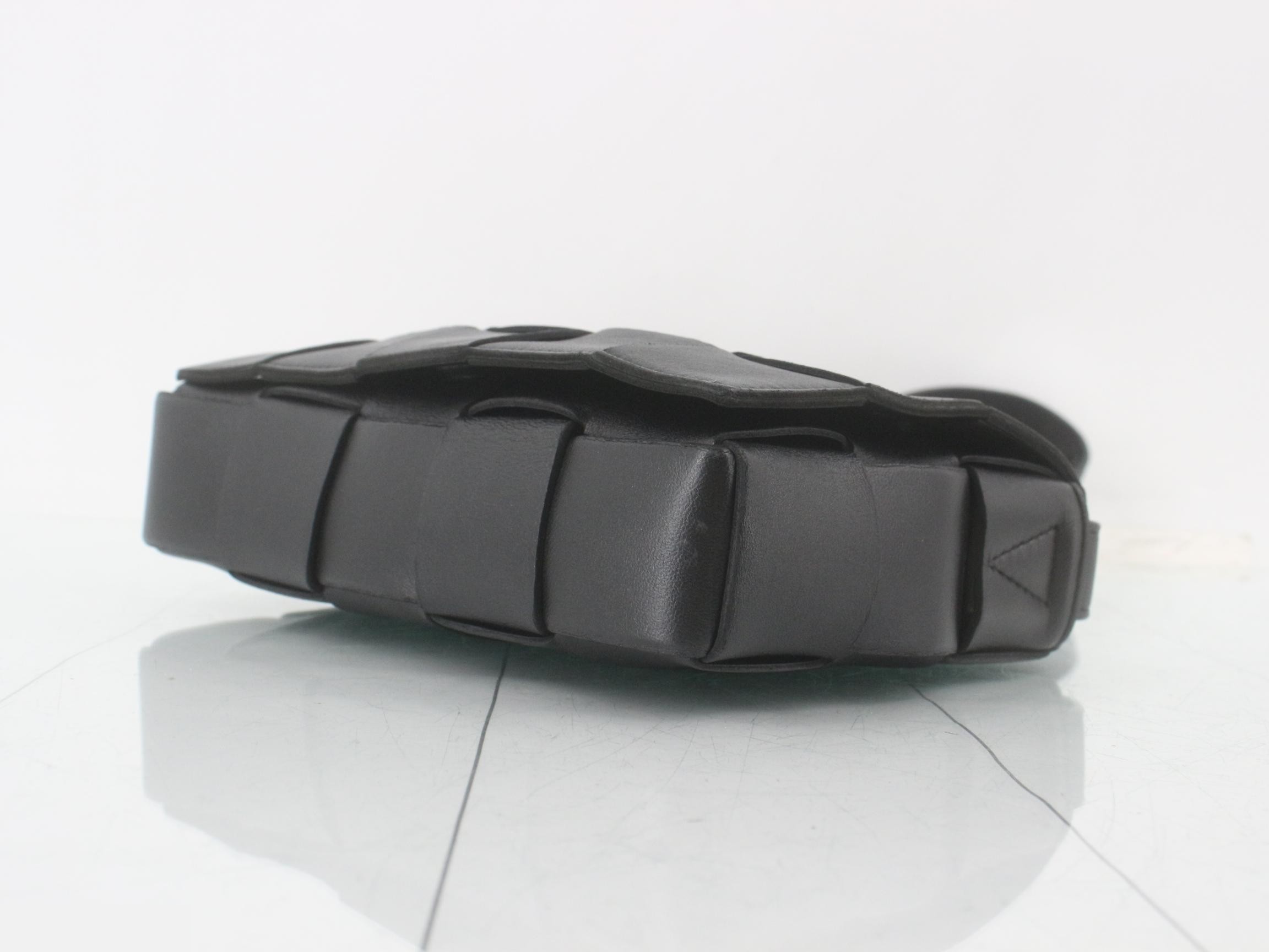 Maxi Intrecciato Cassette Shoulder Bag — view 6