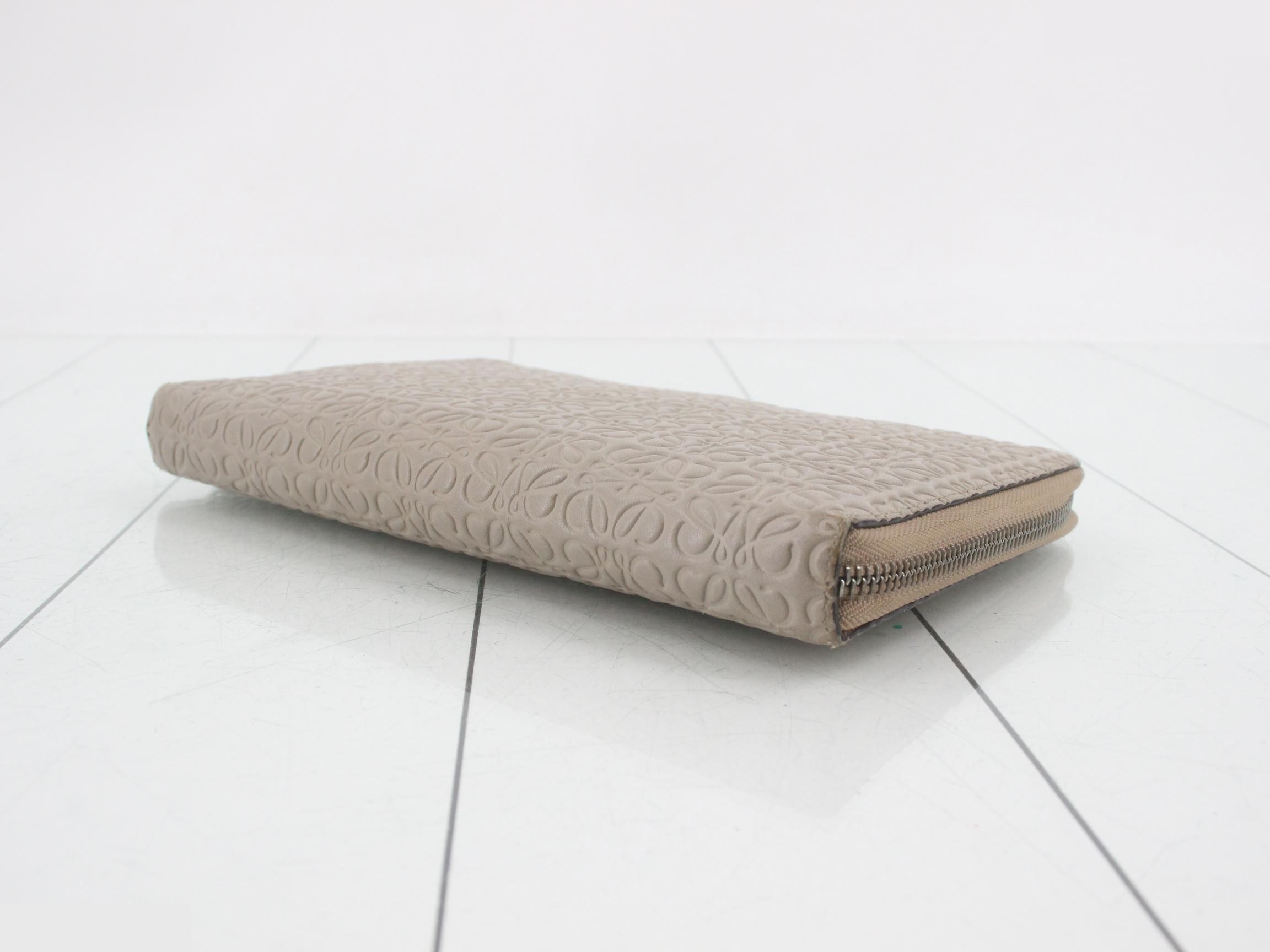 Clutch bag — view 6