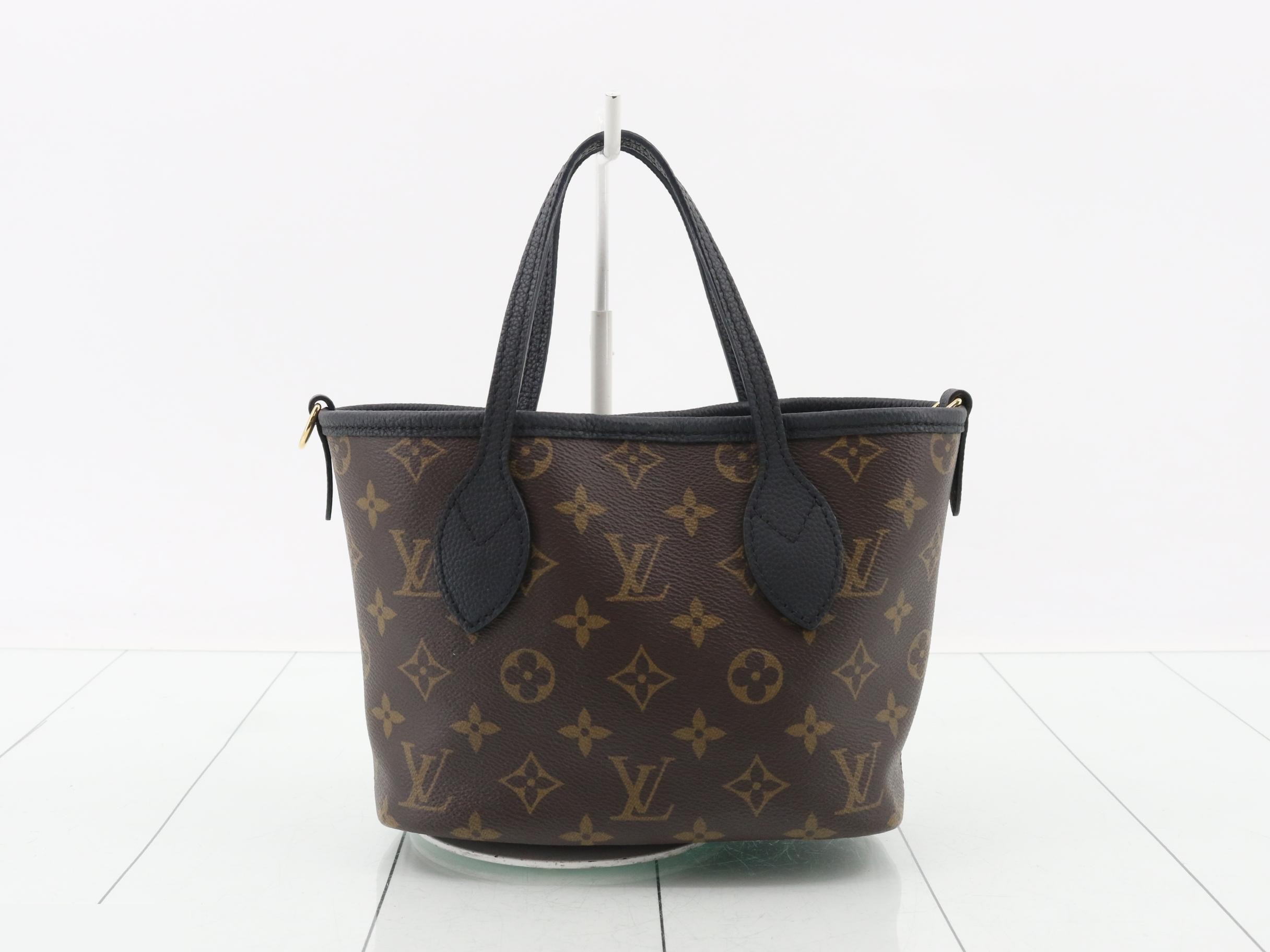 Neverfull Inside Out BB Noir (Strap and Pouch Included) — view 2
