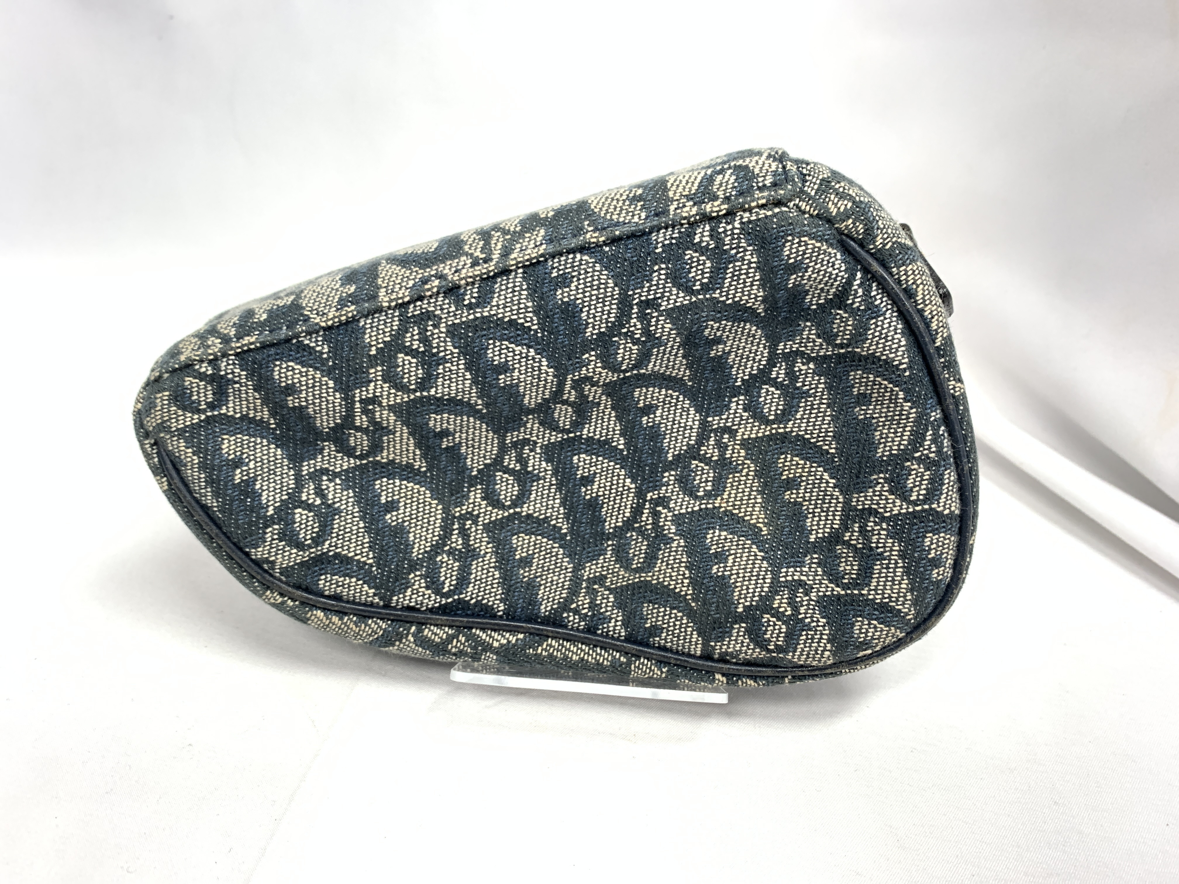 Trotter Pouch — view 2