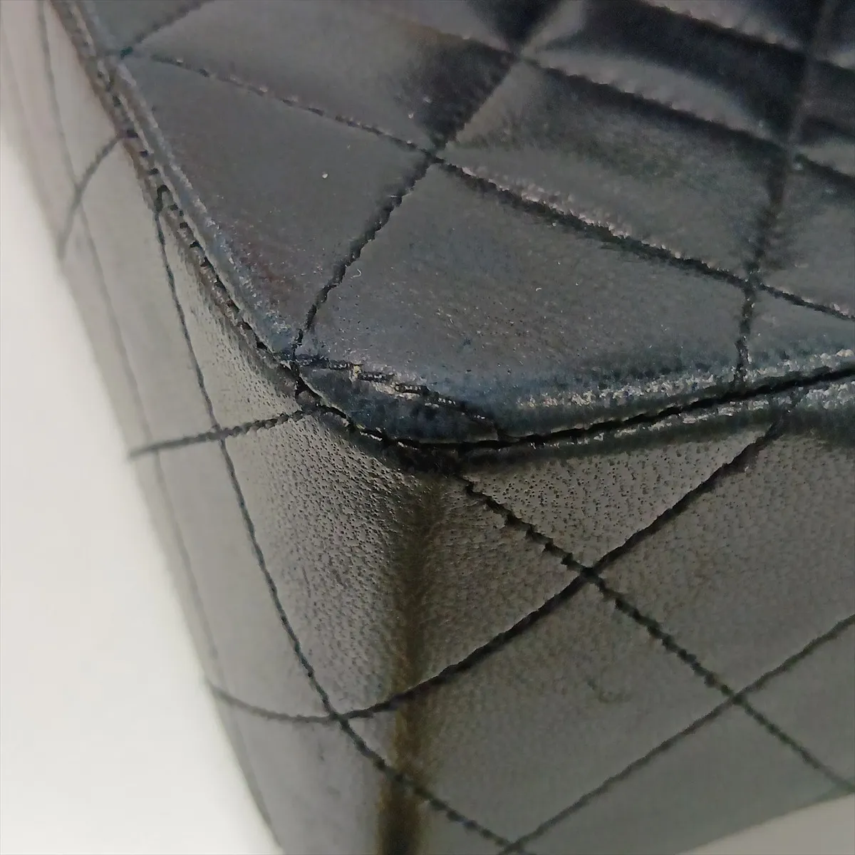 Matelassé Lambskin Chain Shoulder Bag, Black with Gold Hardware, Interior Repaired. — view 13
