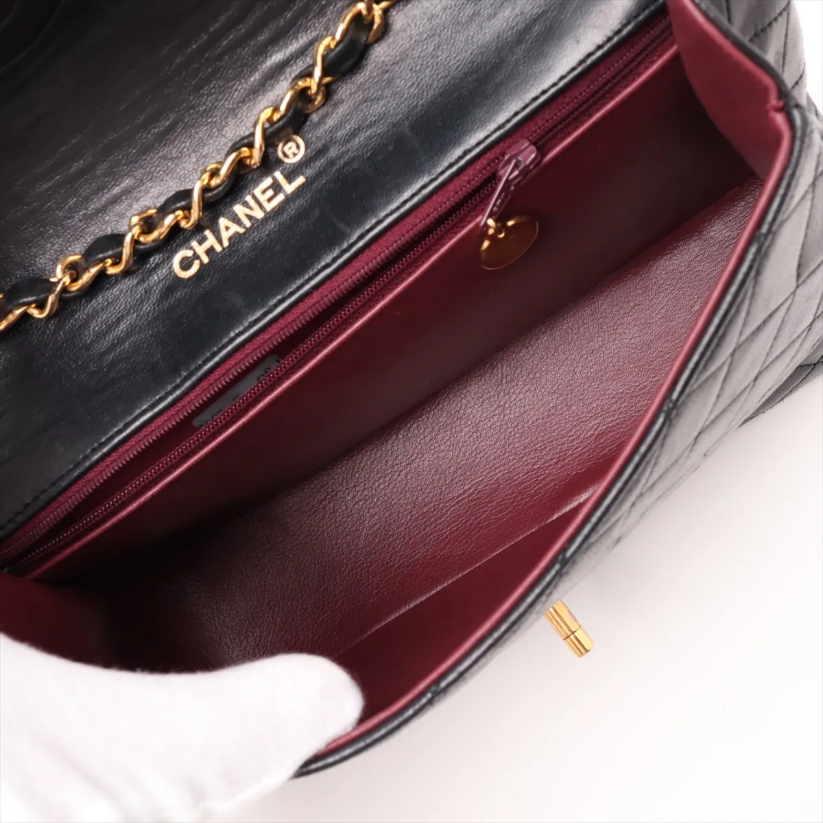 Matelassé Lambskin Chain Shoulder Bag, Black with Gold Hardware, Interior Repaired. — view 6