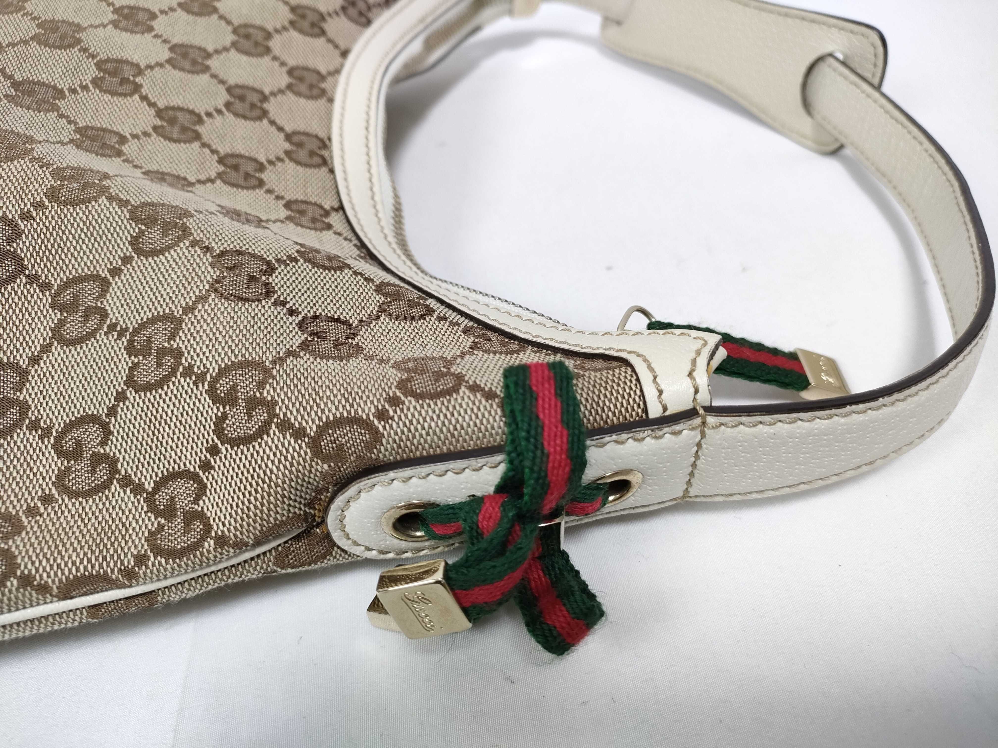 GG Canvas Ivory Sherry Line 162895 One-Shoulder Bag — view 6