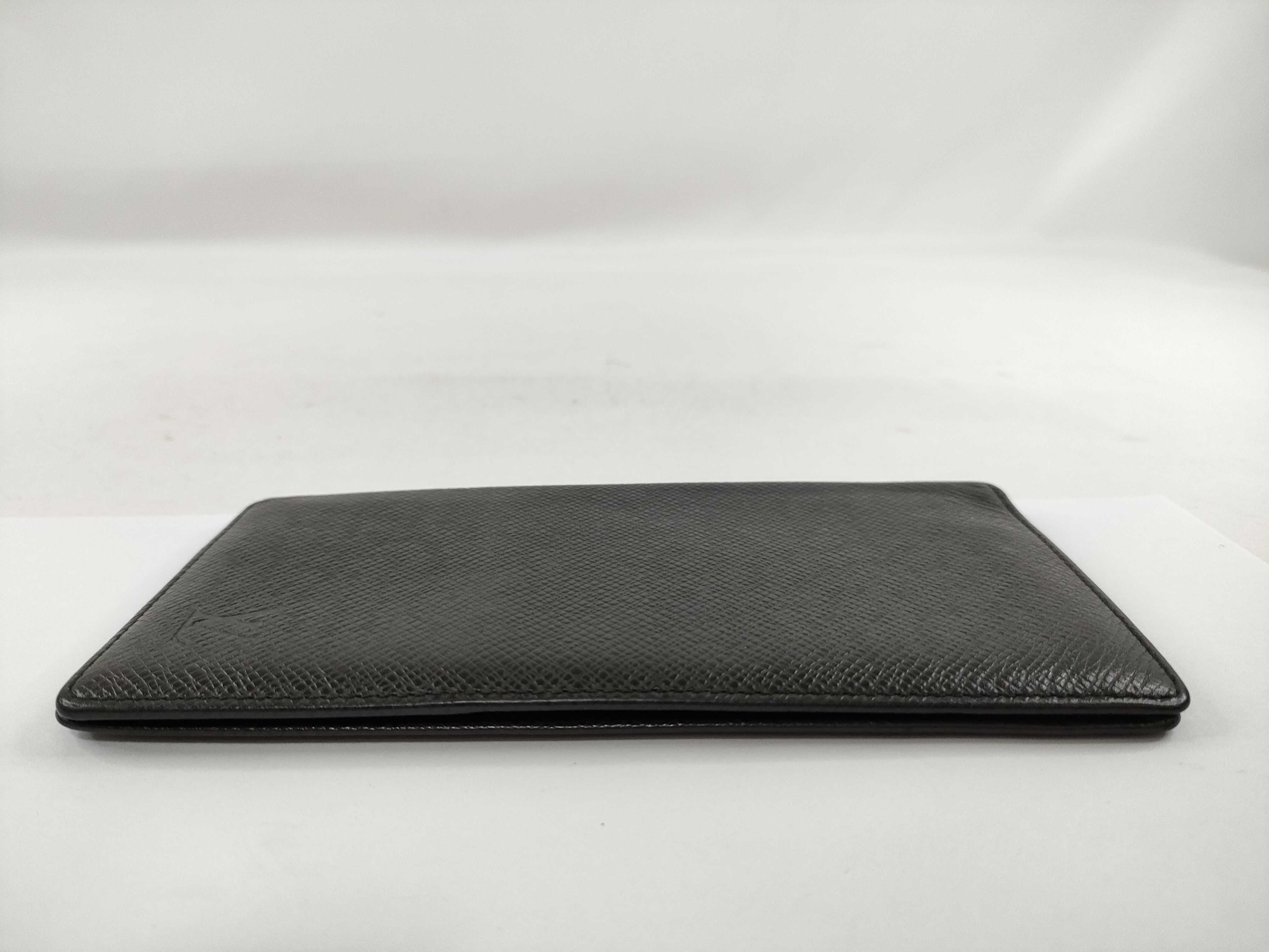 Taiga Leather Wallet M30541 MI1006 — view 4