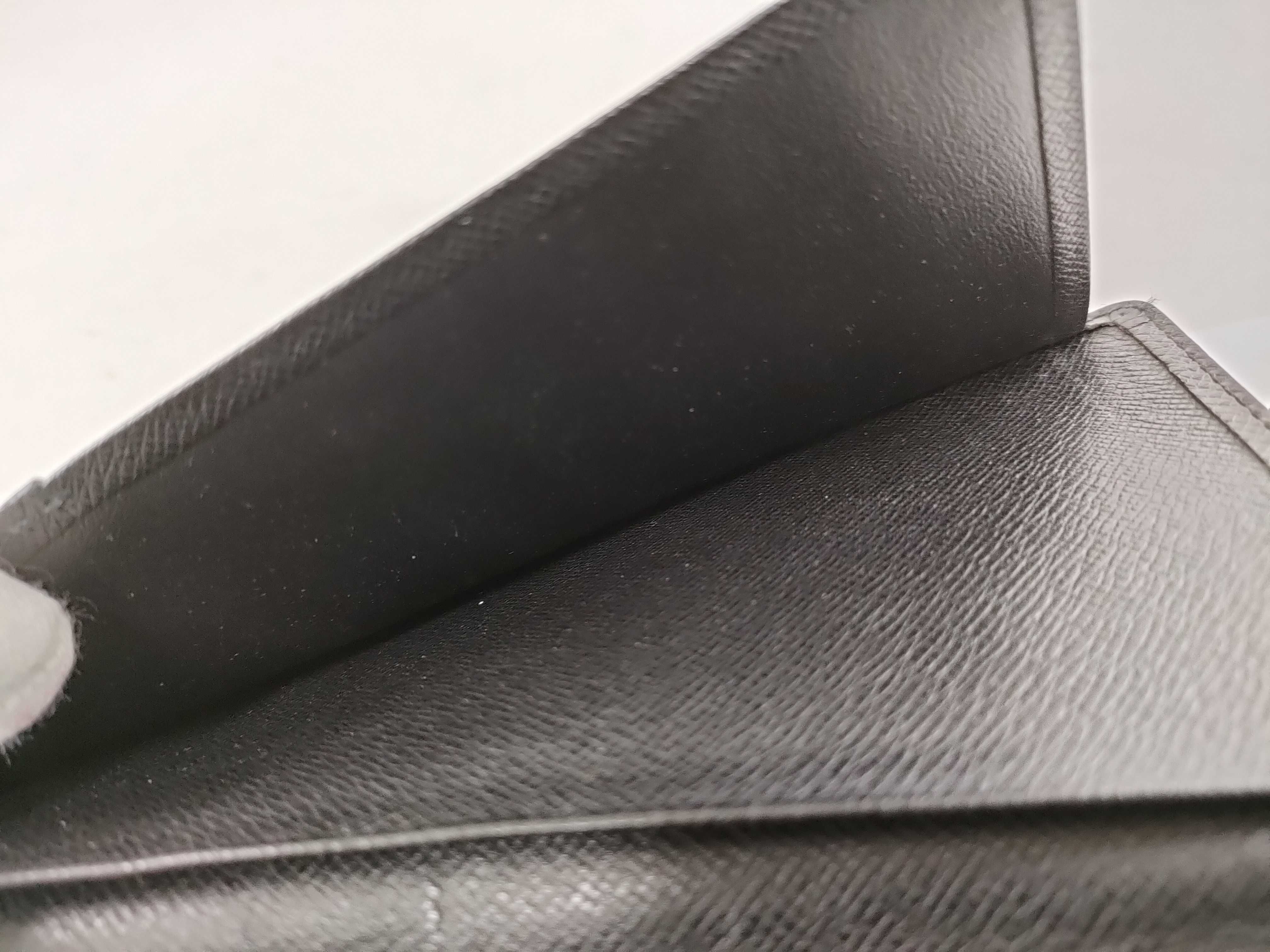 Taiga Leather Wallet M30541 MI1006 — view 9