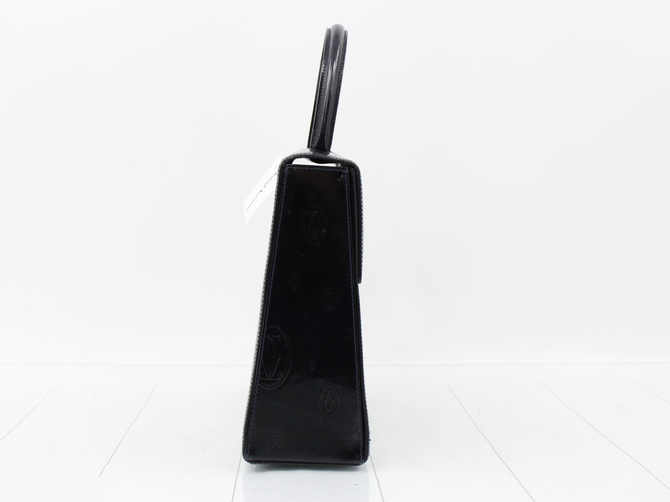 handbag — view 4