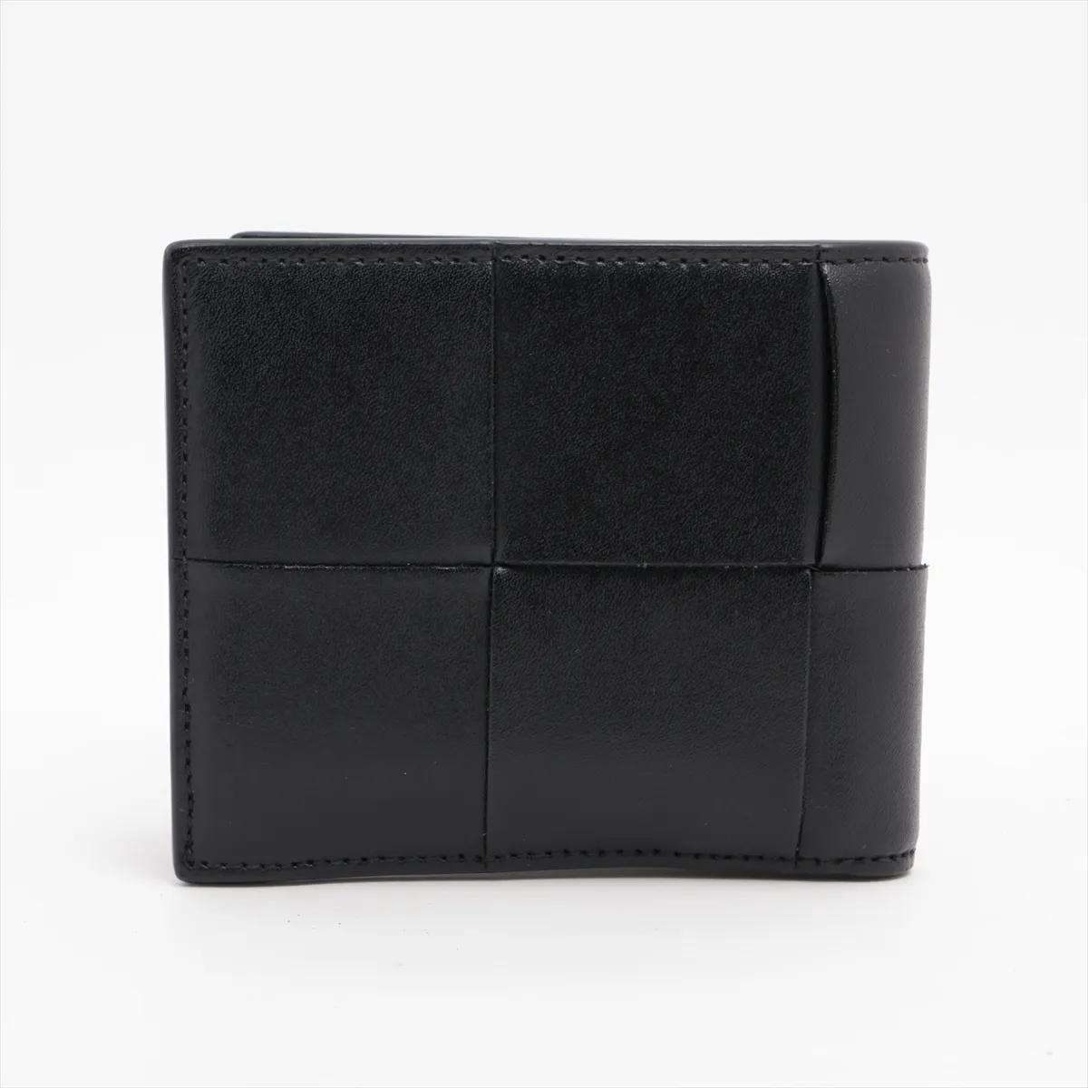 Maxi Intrecciato Cassette Leather Compact Wallet, Black — view 2