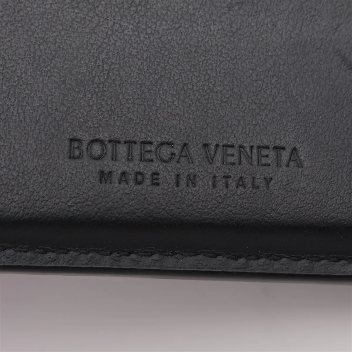Maxi Intrecciato Cassette Leather Compact Wallet, Black — view 6