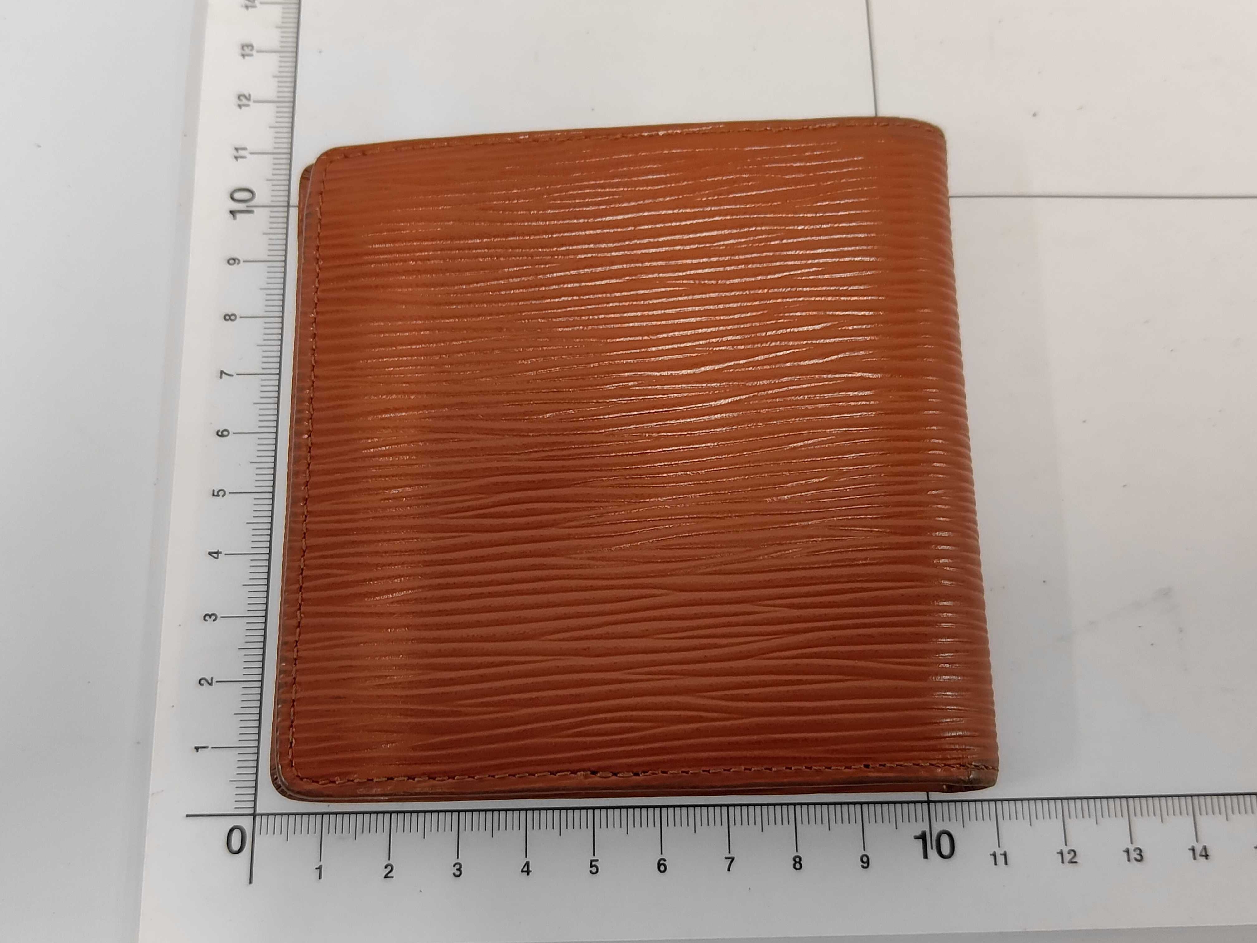 Epi / Epi / Portefeuille Cartes Crédit Monnaie / M63543 / MI1904 / Folding Wallet / Leather Wallet — view 2