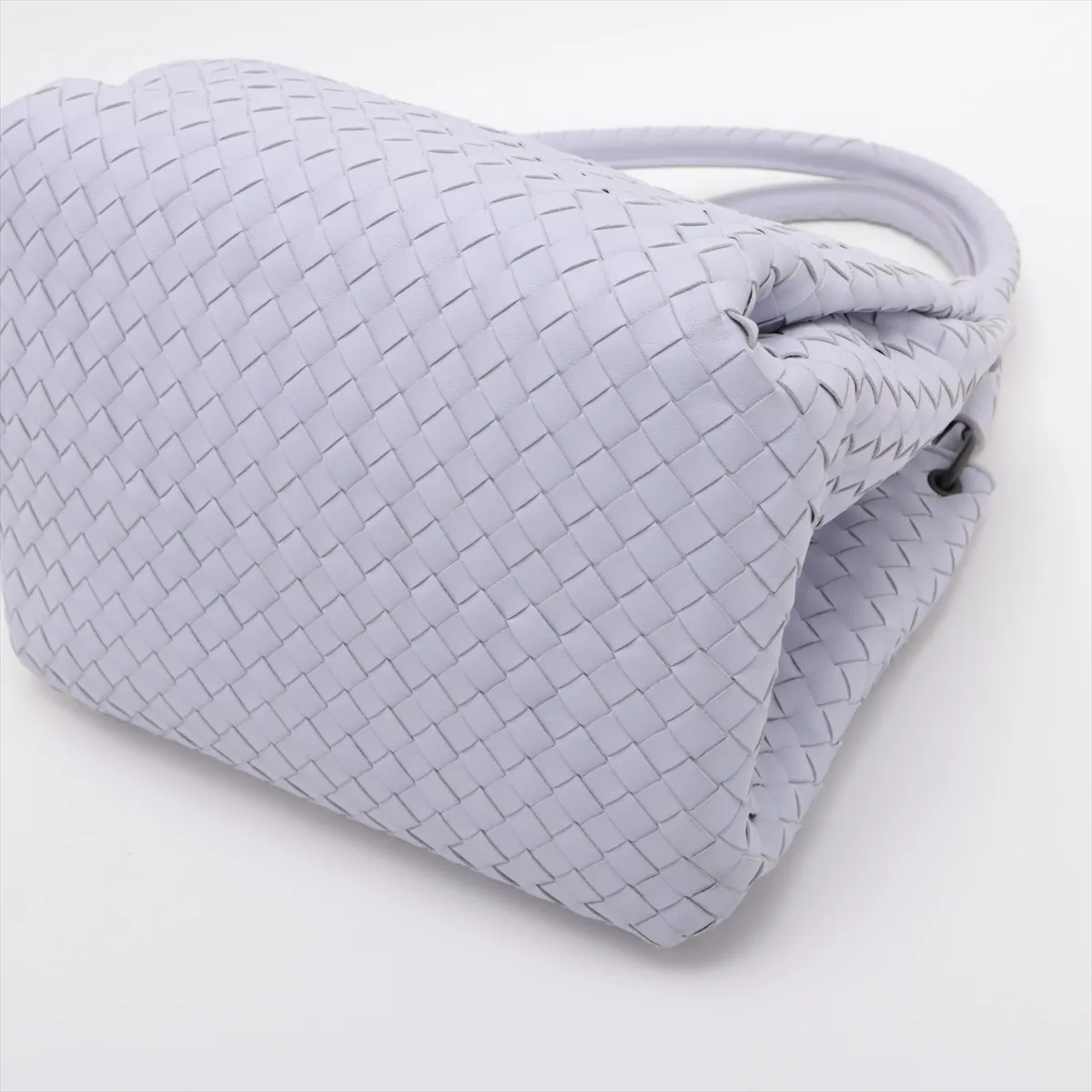Intrecciato Leather Shoulder Bag Purple — view 3