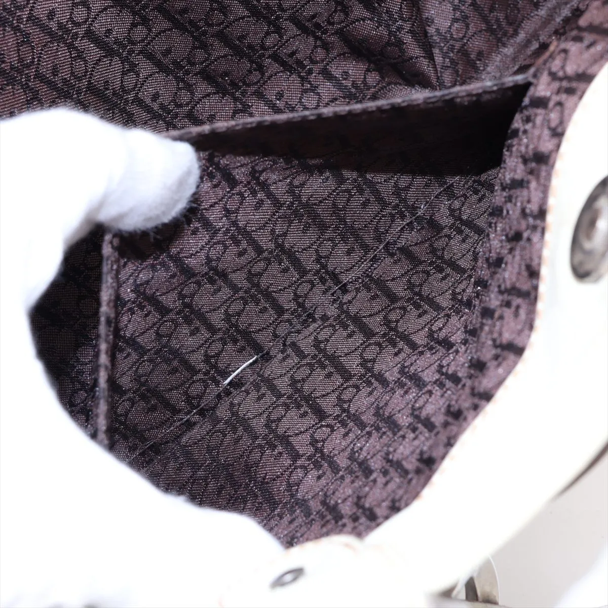 Gaucho Leather Handbag, Beige, with missing studs. — view 8