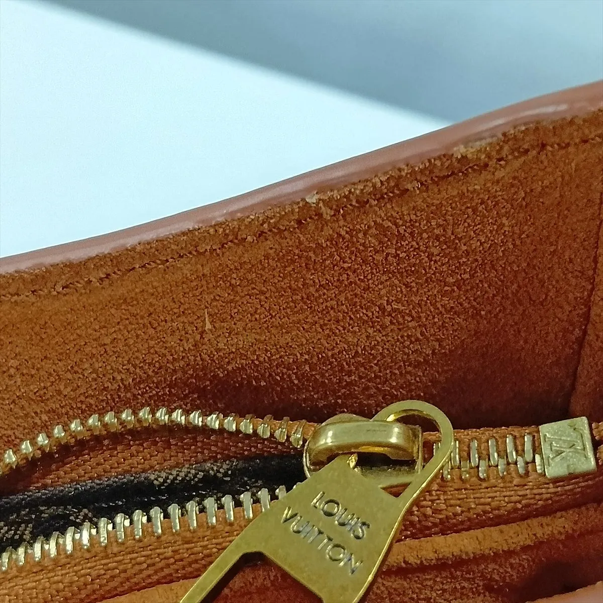Padlock x Taurillon Lowkey M24885 Brown (RFID detected) — view 12
