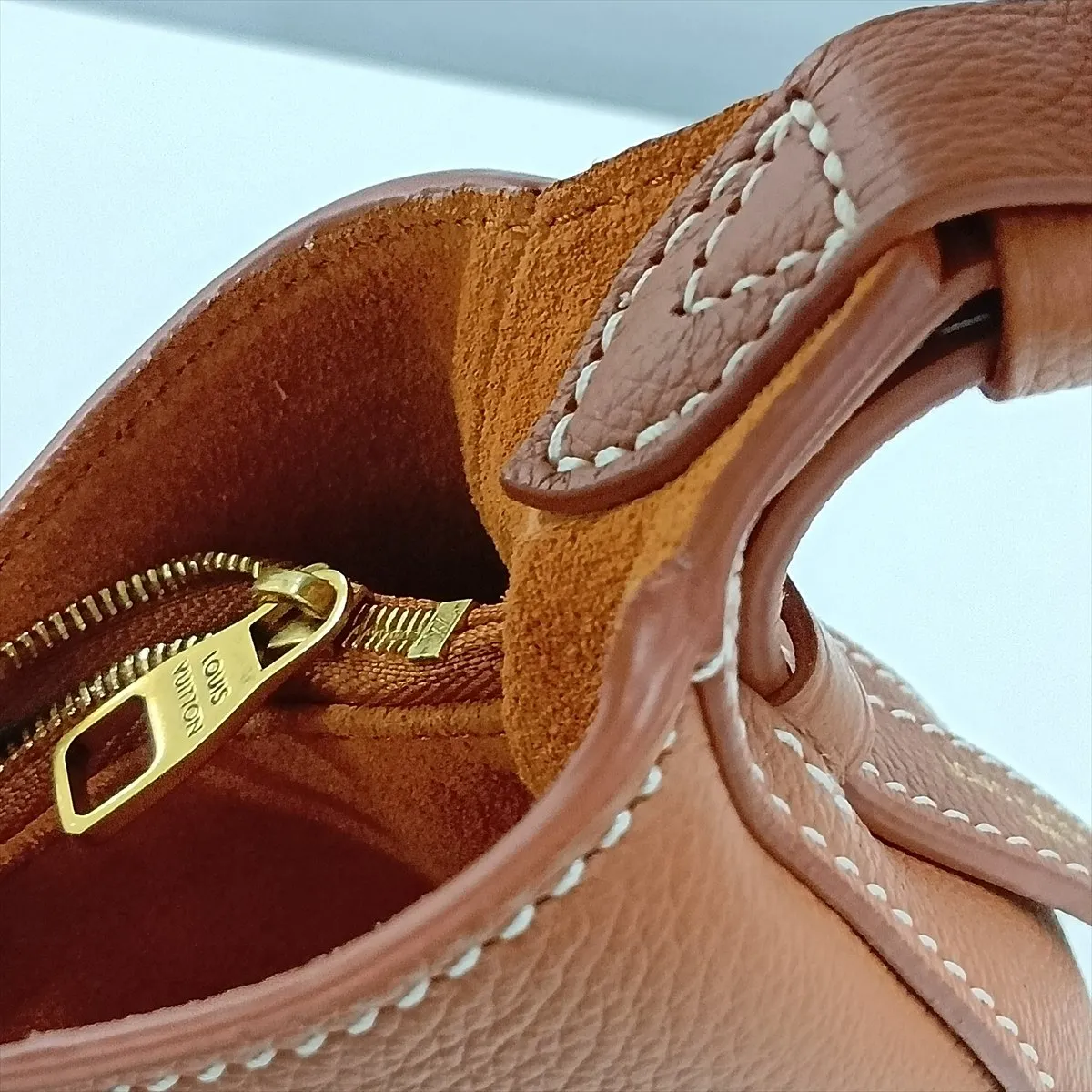 Padlock x Taurillon Lowkey M24885 Brown (RFID detected) — view 13