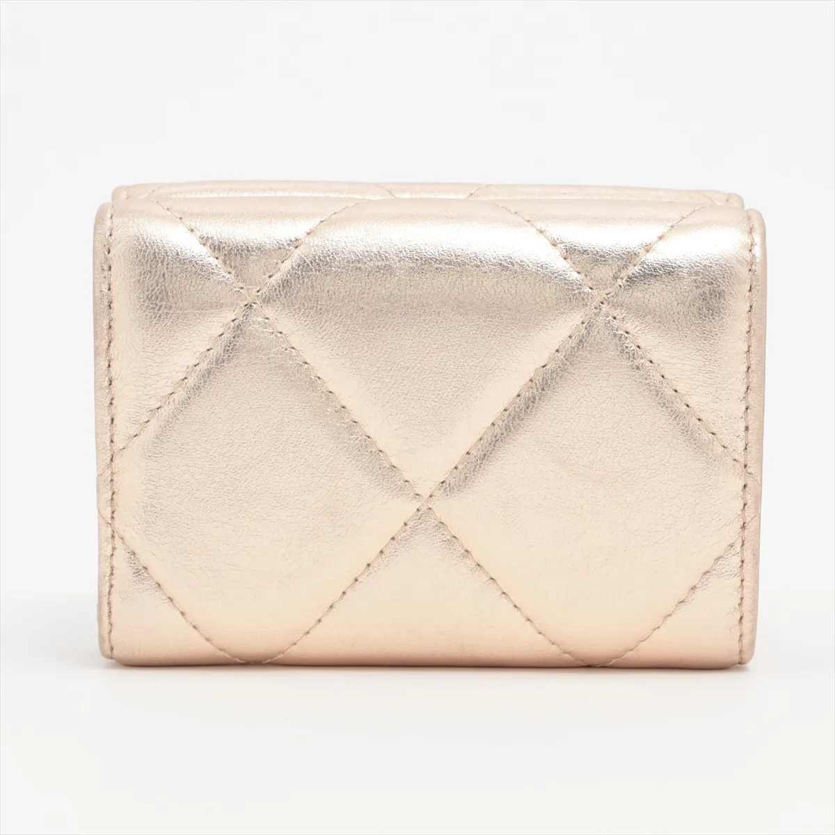 19 Lambskin Compact Wallet Gold Silver Hardware 31806806 — view 2