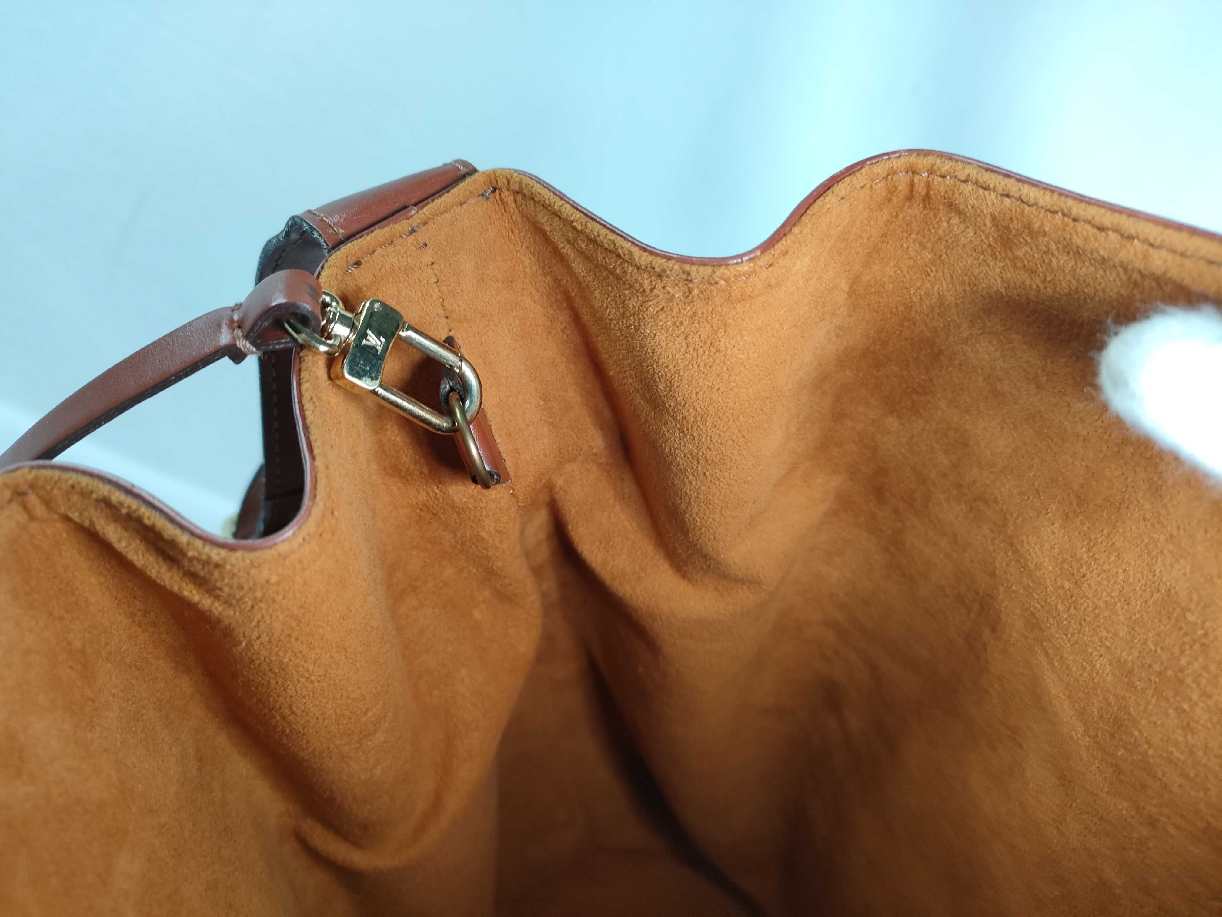 Epi Sac Depaule Brown Shoulder Bag with Pouch — view 12