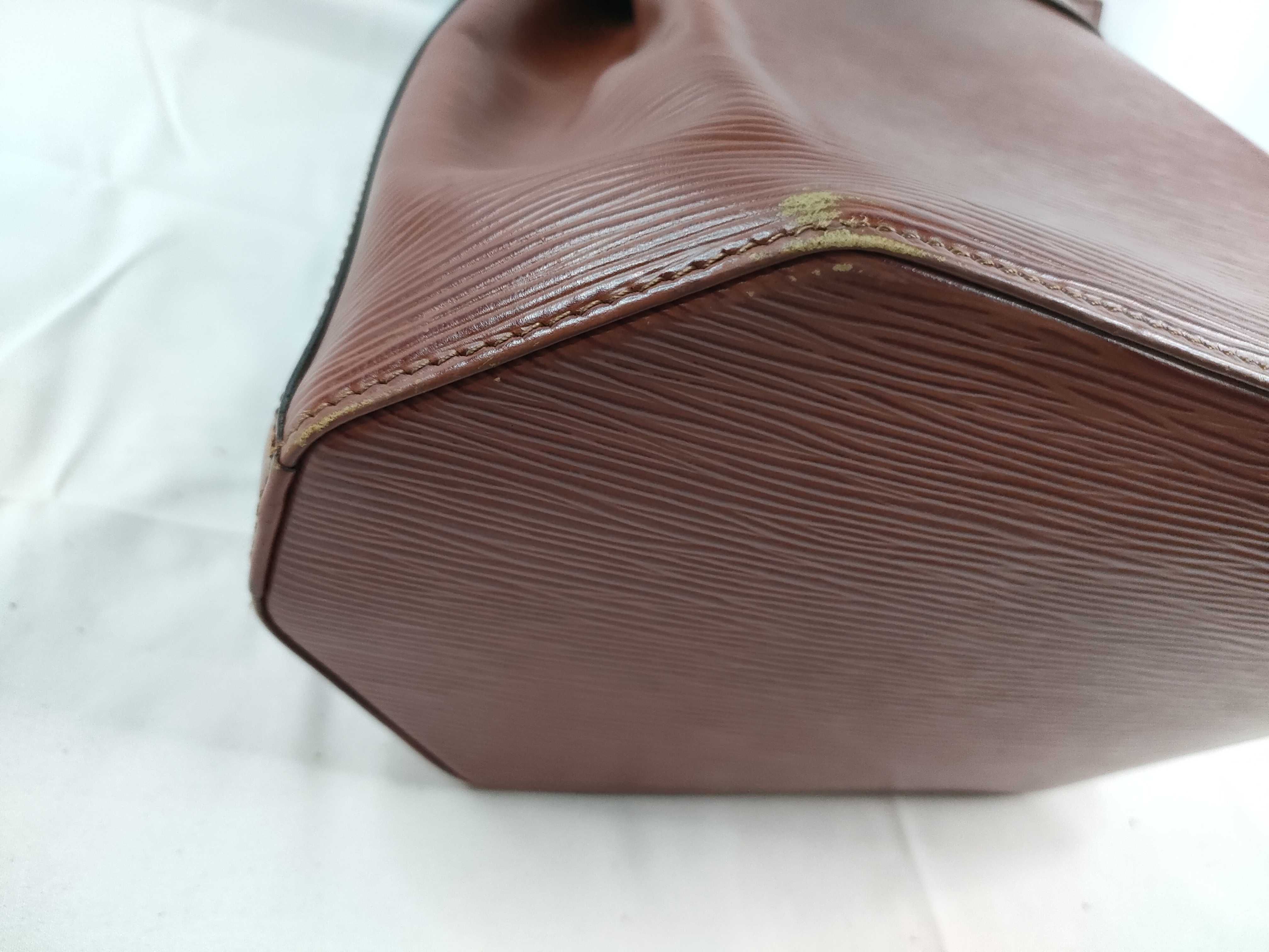 Epi Sac Depaule Brown Shoulder Bag with Pouch — view 3