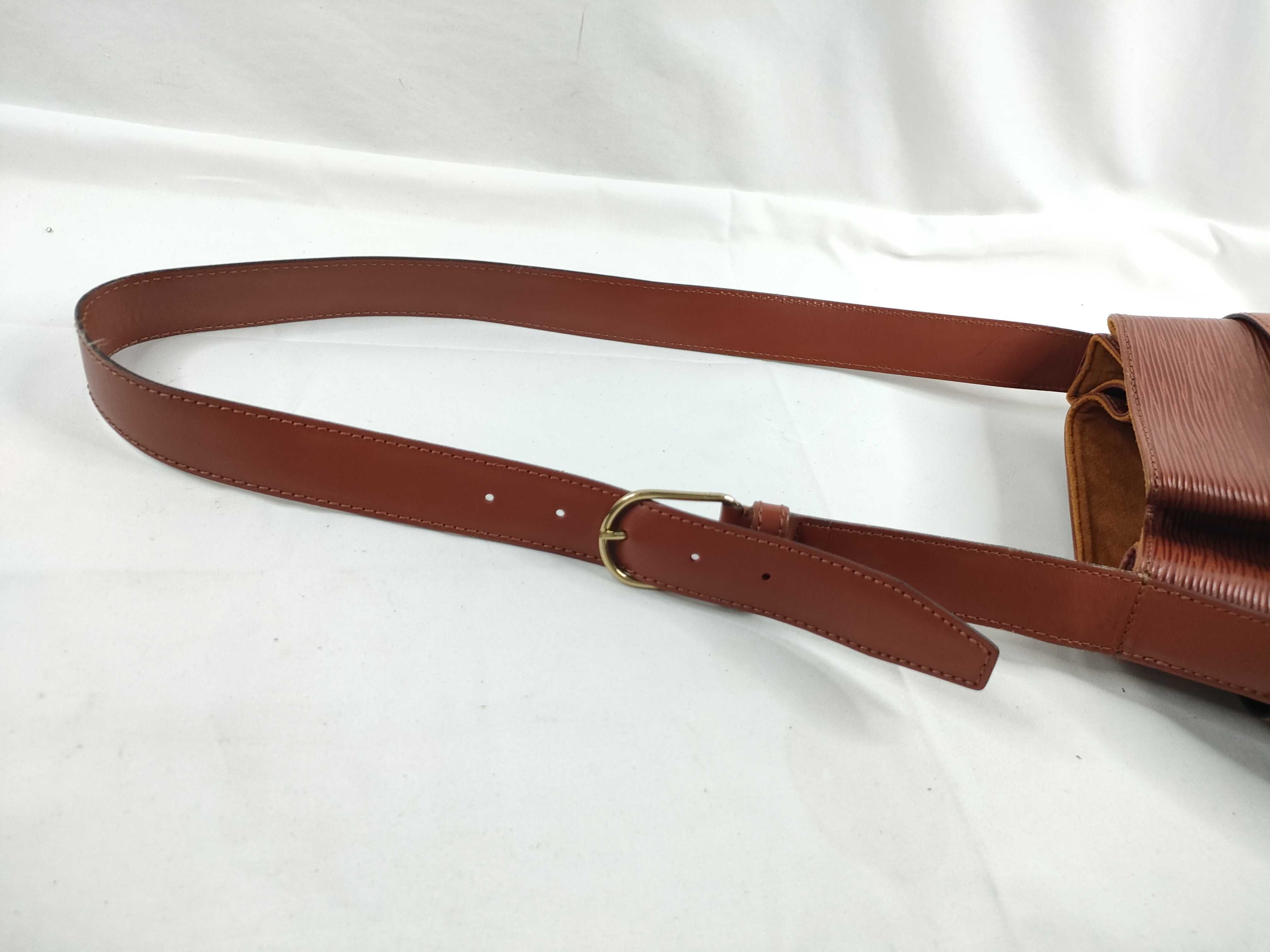 Epi Sac Depaule Brown Shoulder Bag with Pouch — view 6