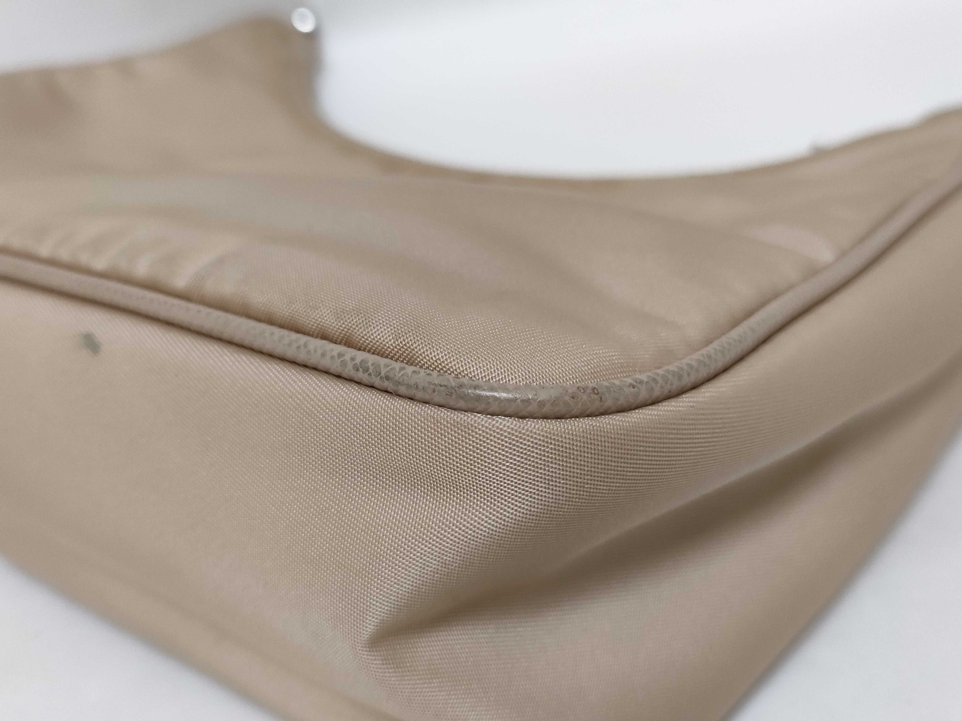 Nylon DU- Re-Edition 2005 Re-Nylon Crossbody Bag Shoulder Bag — view 7