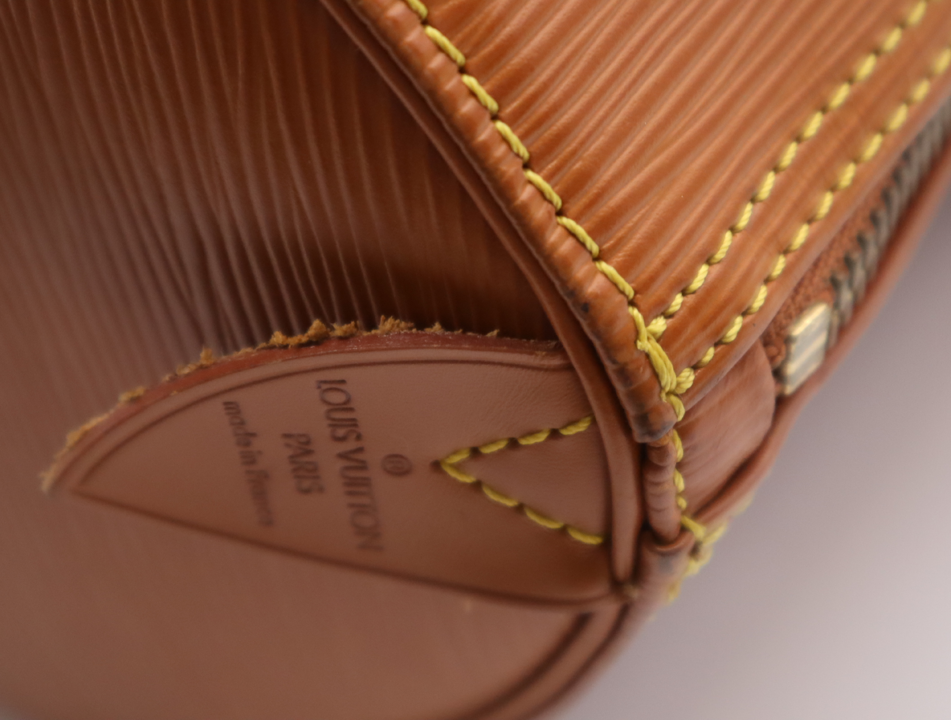 M42968 Epi Keepall 50 Zipangu Gold Boston Bag — view 8