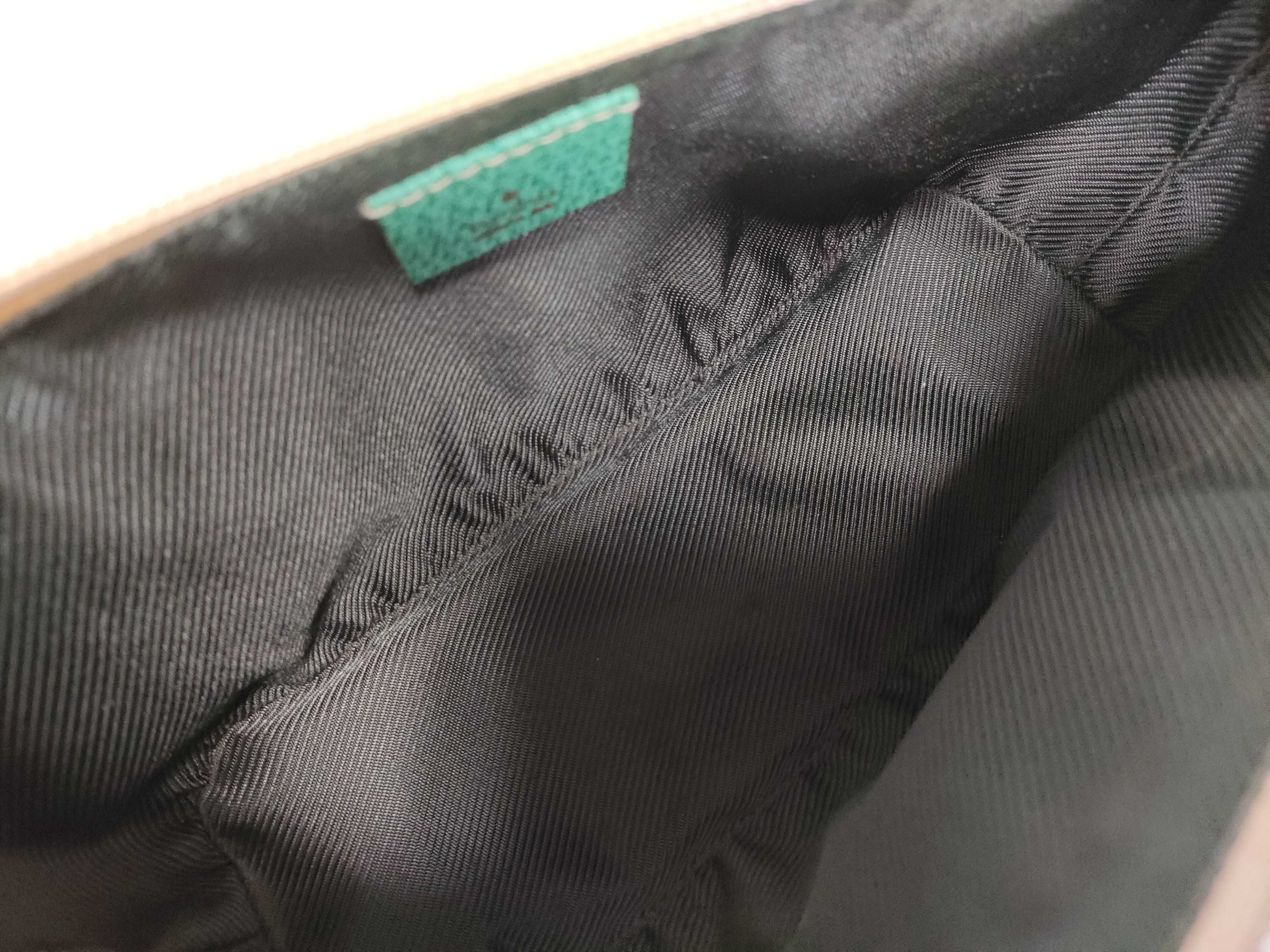 GG Canvas Gucci Handbag — view 14
