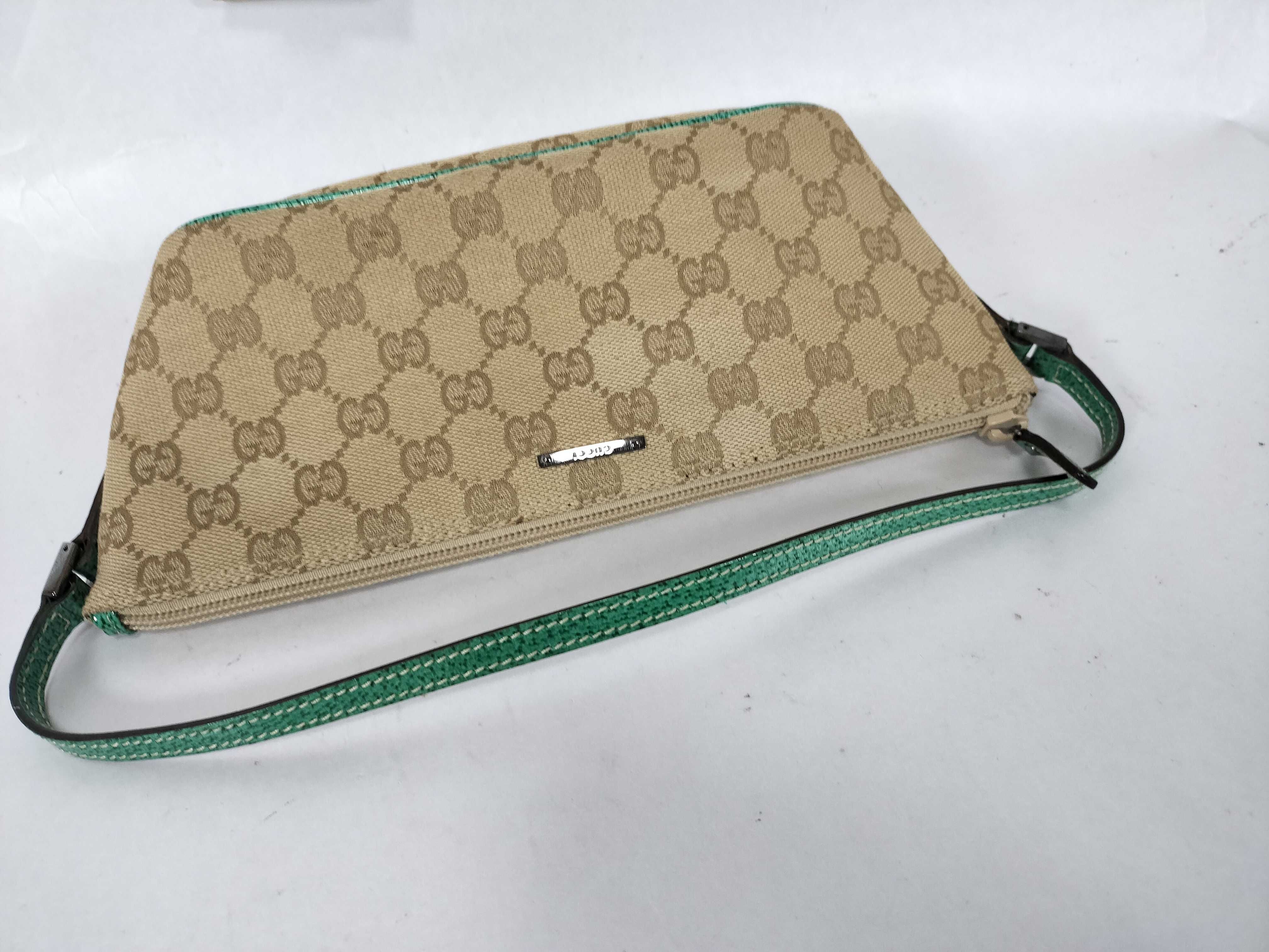 GG Canvas Gucci Handbag — view 3