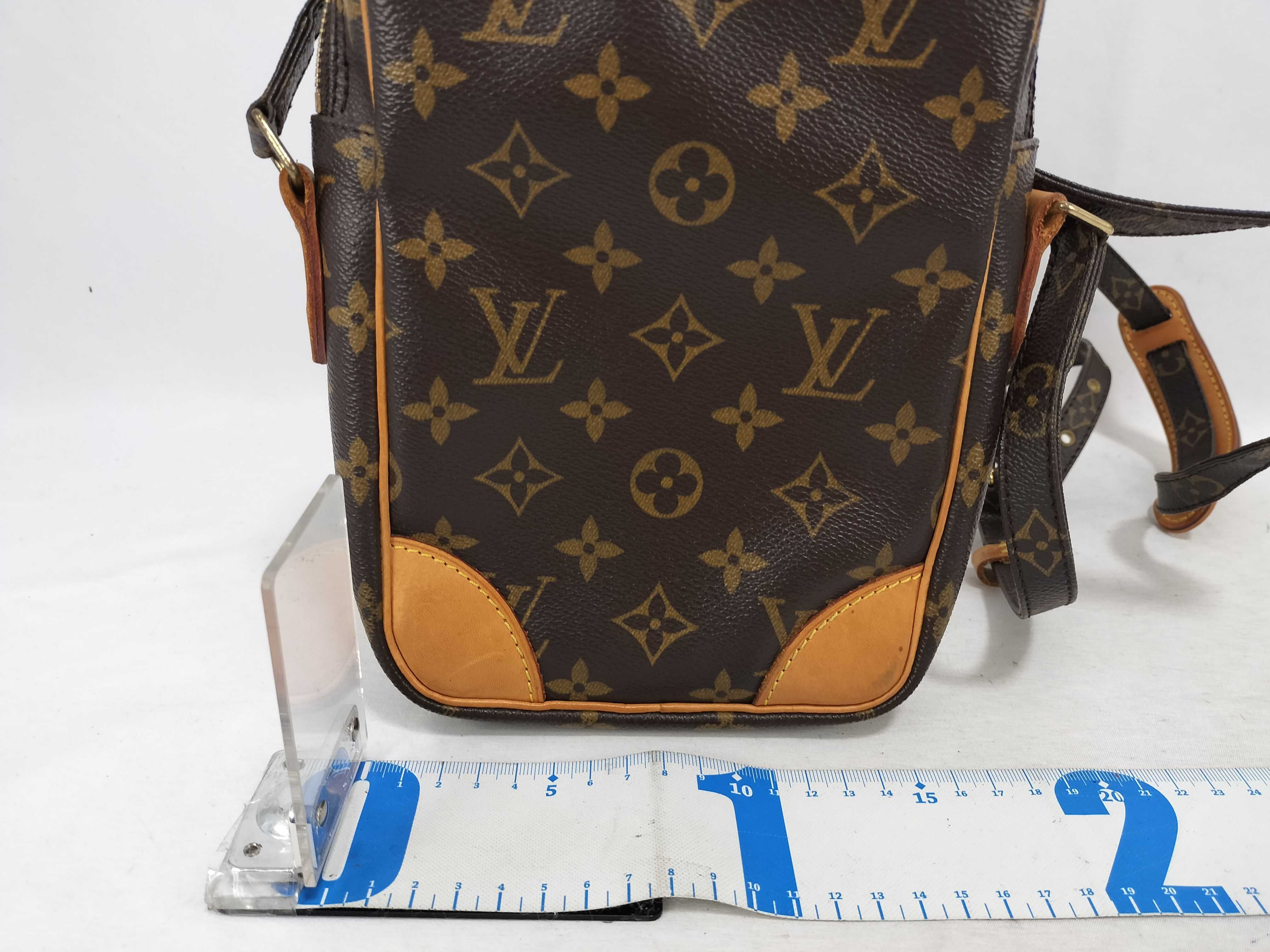 Monogram Louis Vuitton Monogram Shoulder Bag Danube M45266 Shoulder Bag — view 2