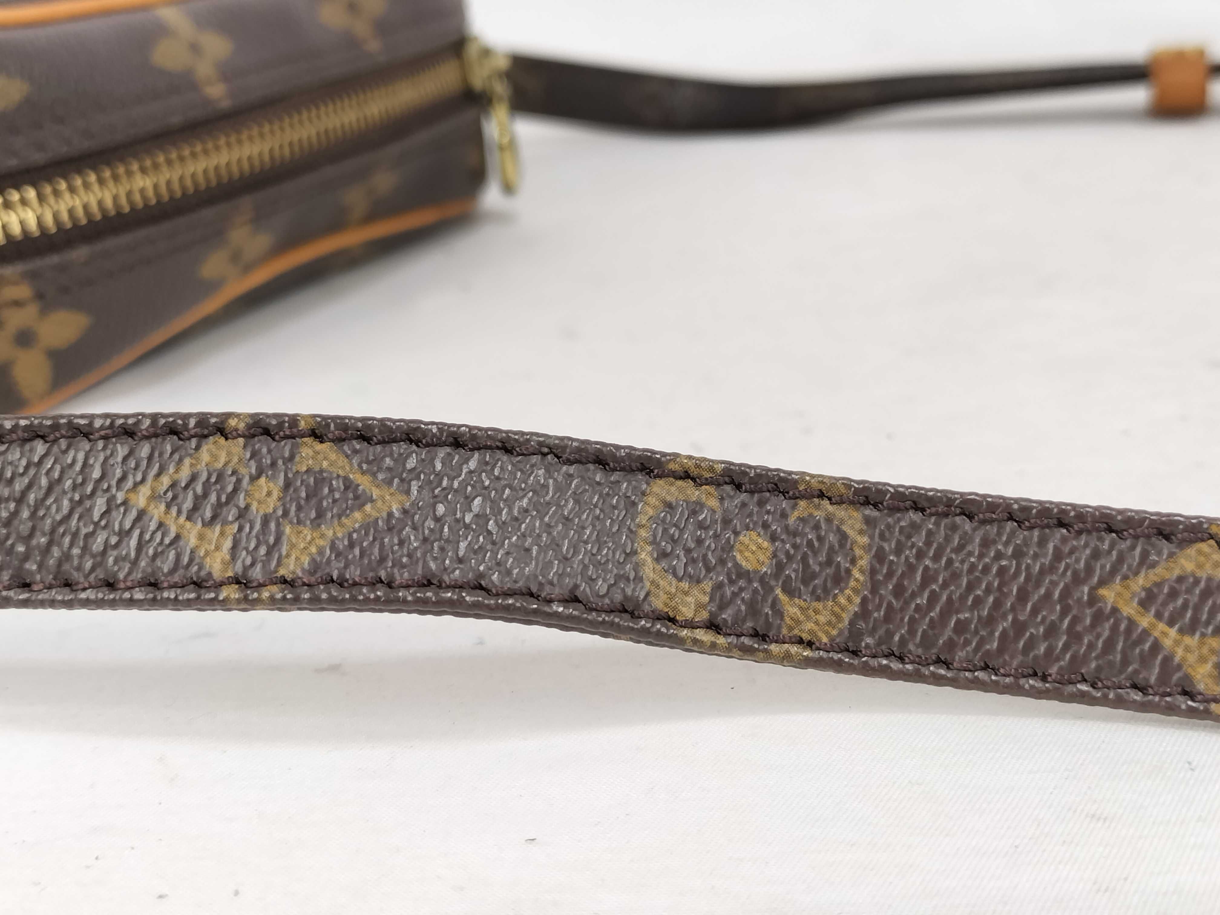Monogram Louis Vuitton Monogram Shoulder Bag Danube M45266 Shoulder Bag — view 4