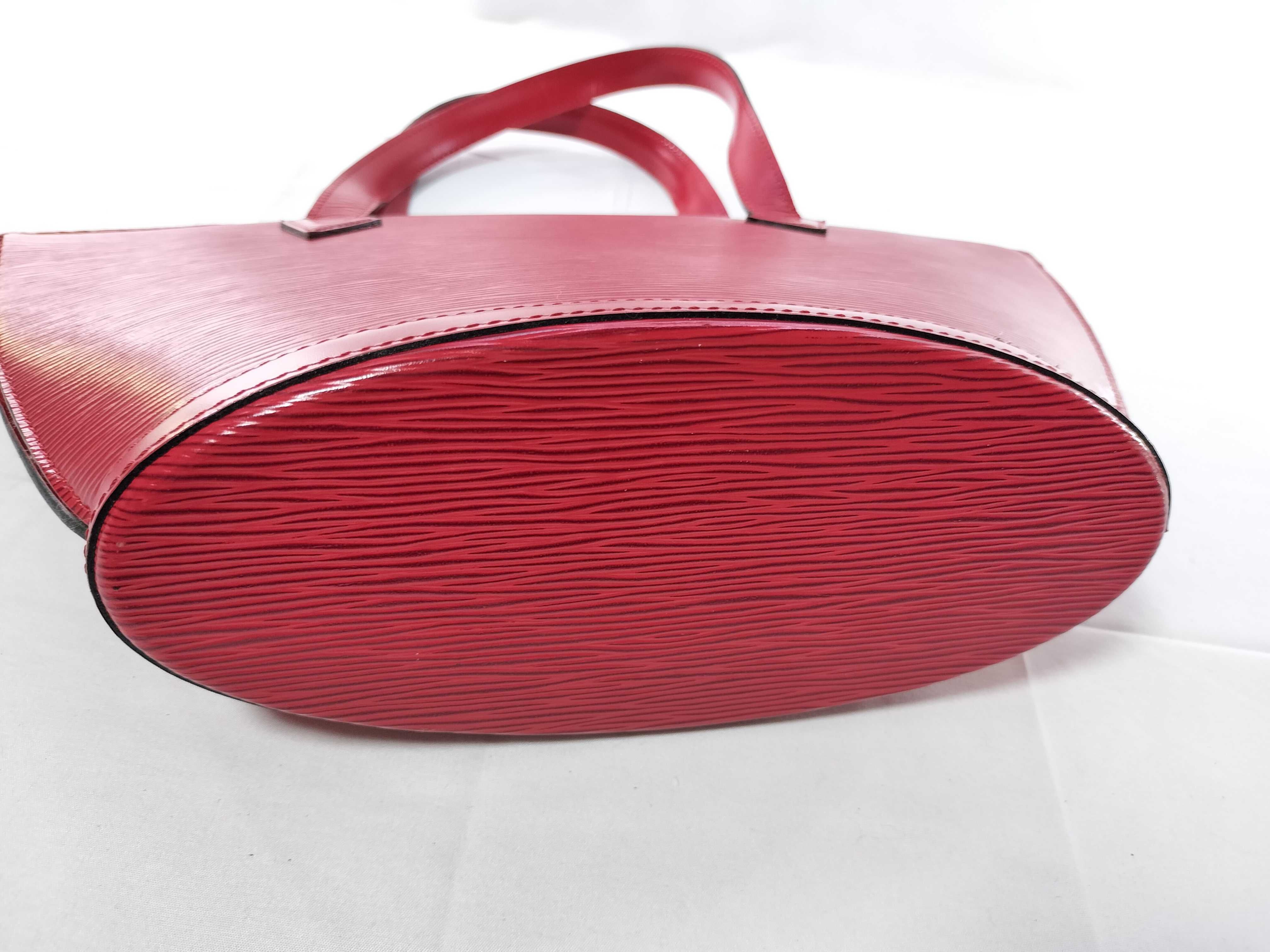 Epi Saint Jacques PM Red Tote Bag — view 8