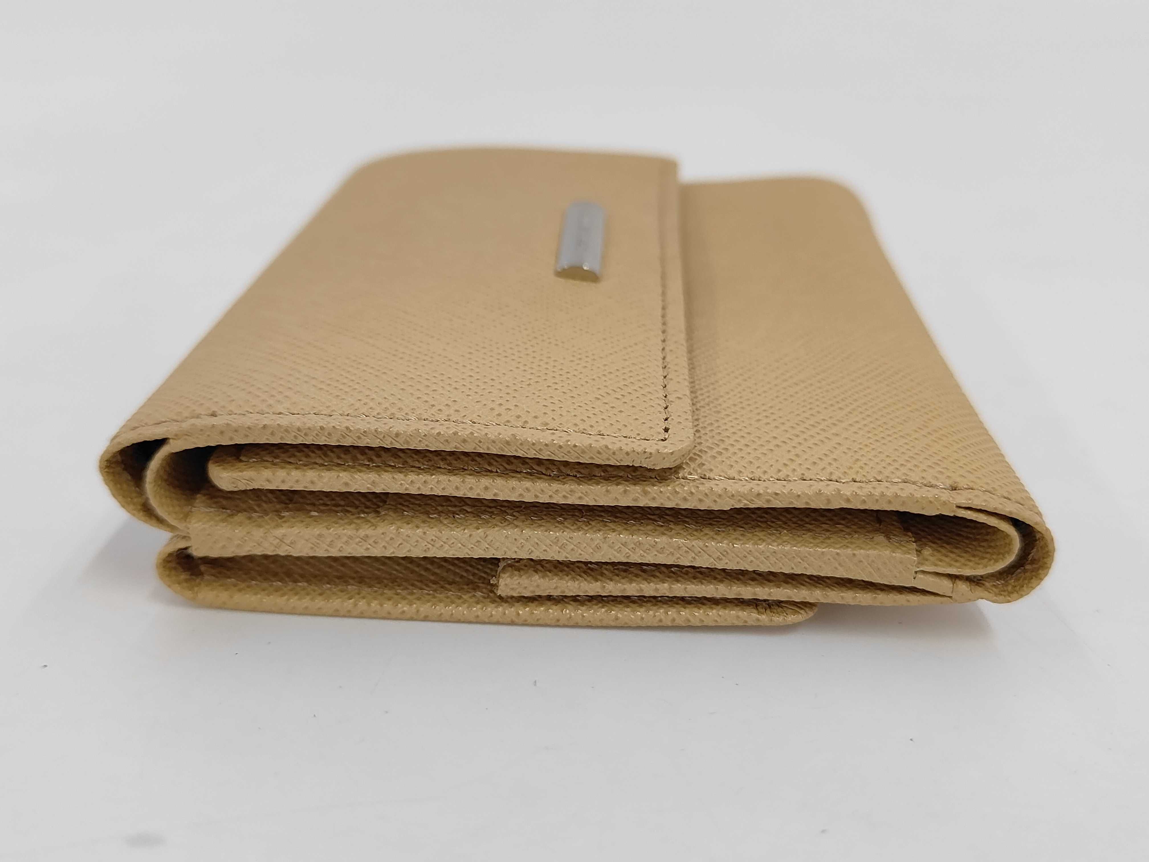 Compact Snap Wallet — view 6