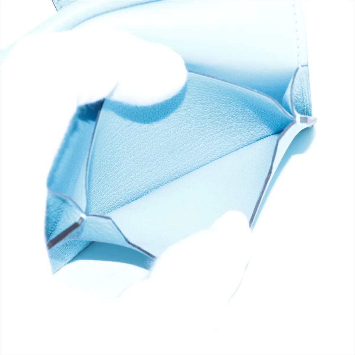 Bearn Mini Chevre Misor Coin Case Light Blue Silver Hardware K:2025 — view 4