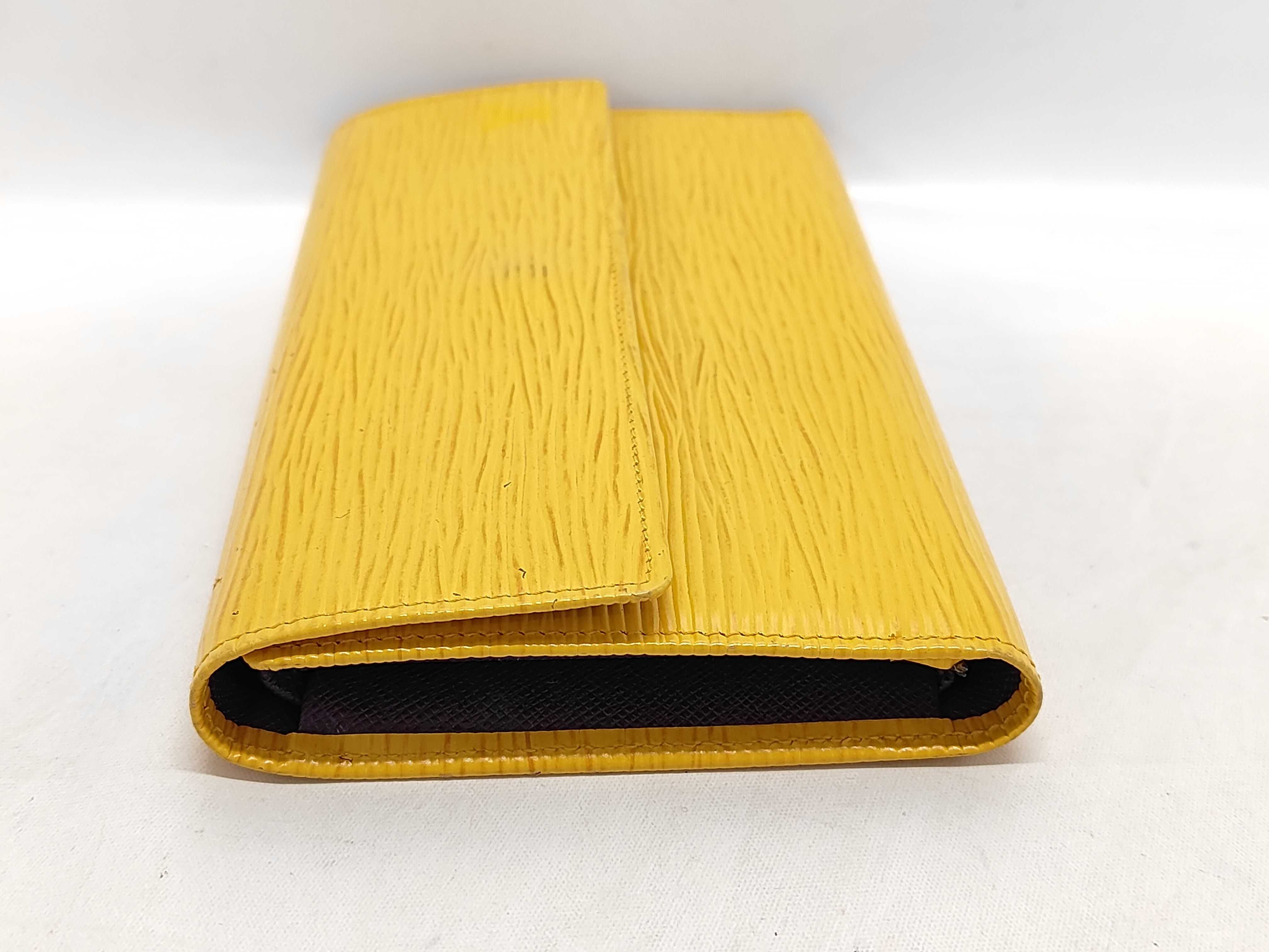 Epi / Portefeuille Tresor International / M63389 / Serial number unknown / Long wallet / Leather — view 5