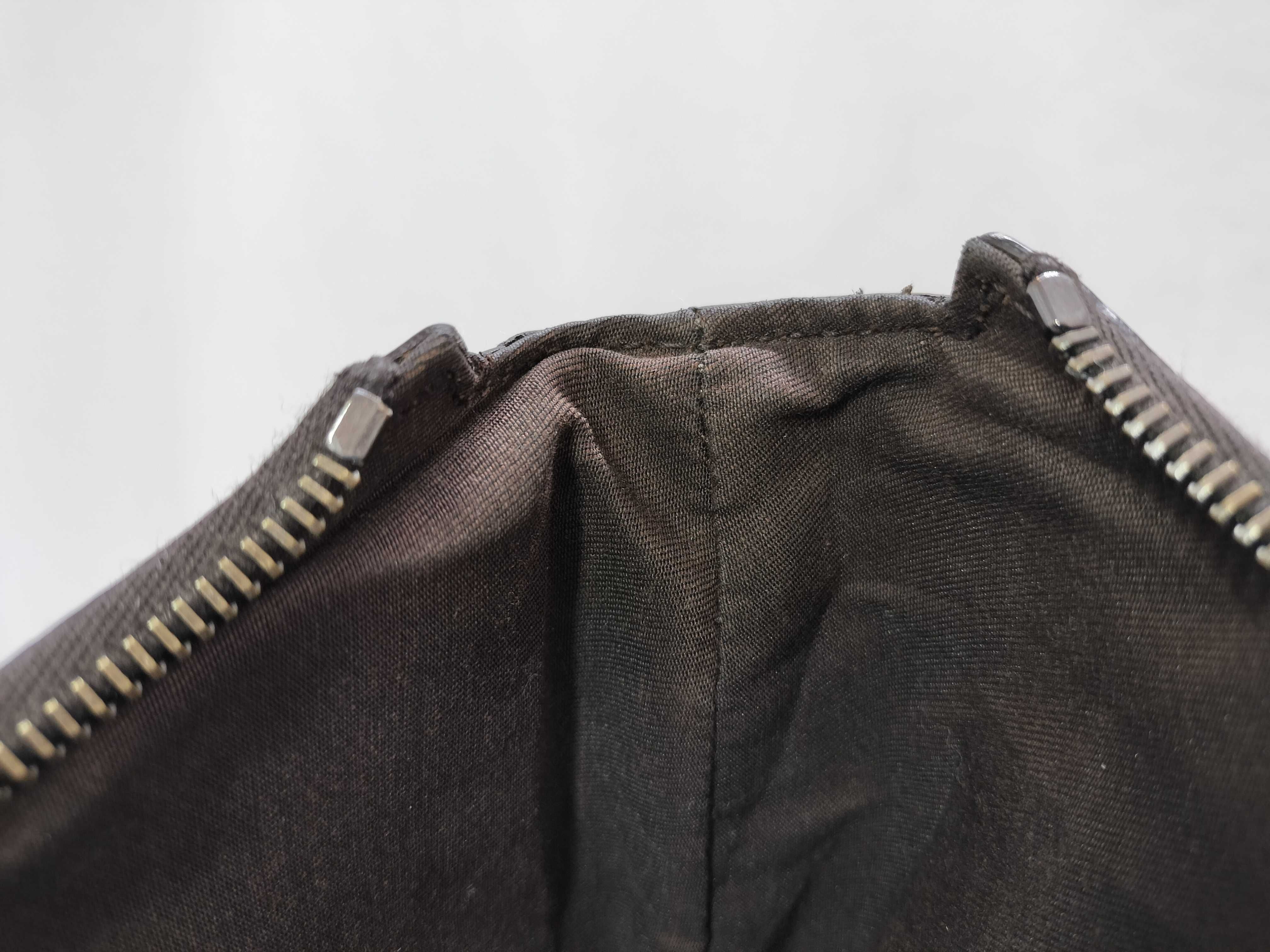Sherry Line Leather Messenger Bag Shoulder Bag (Serial Number) — view 13