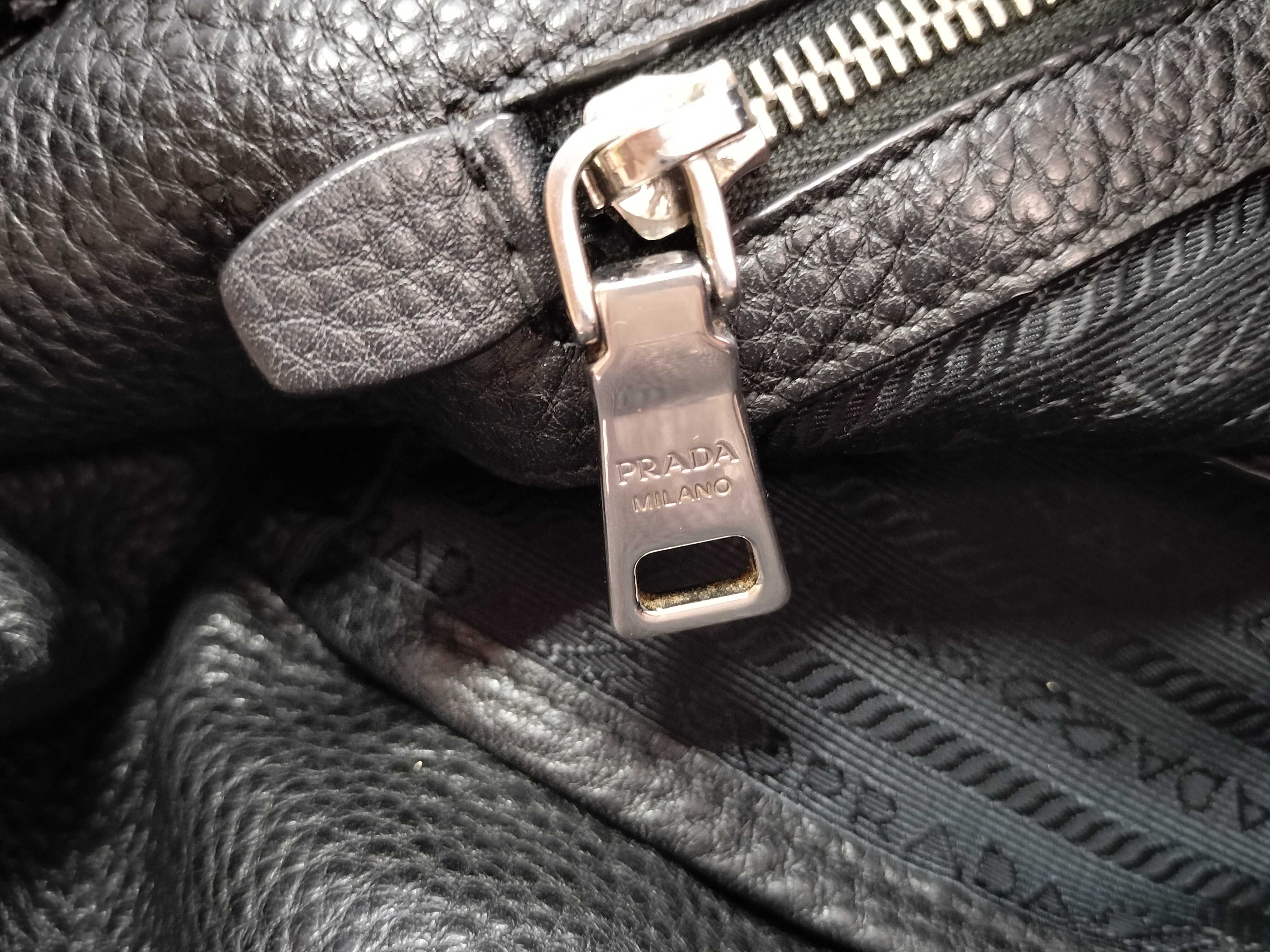 FR-2 WAY LEATHER BLACK TOTE Bag — view 11