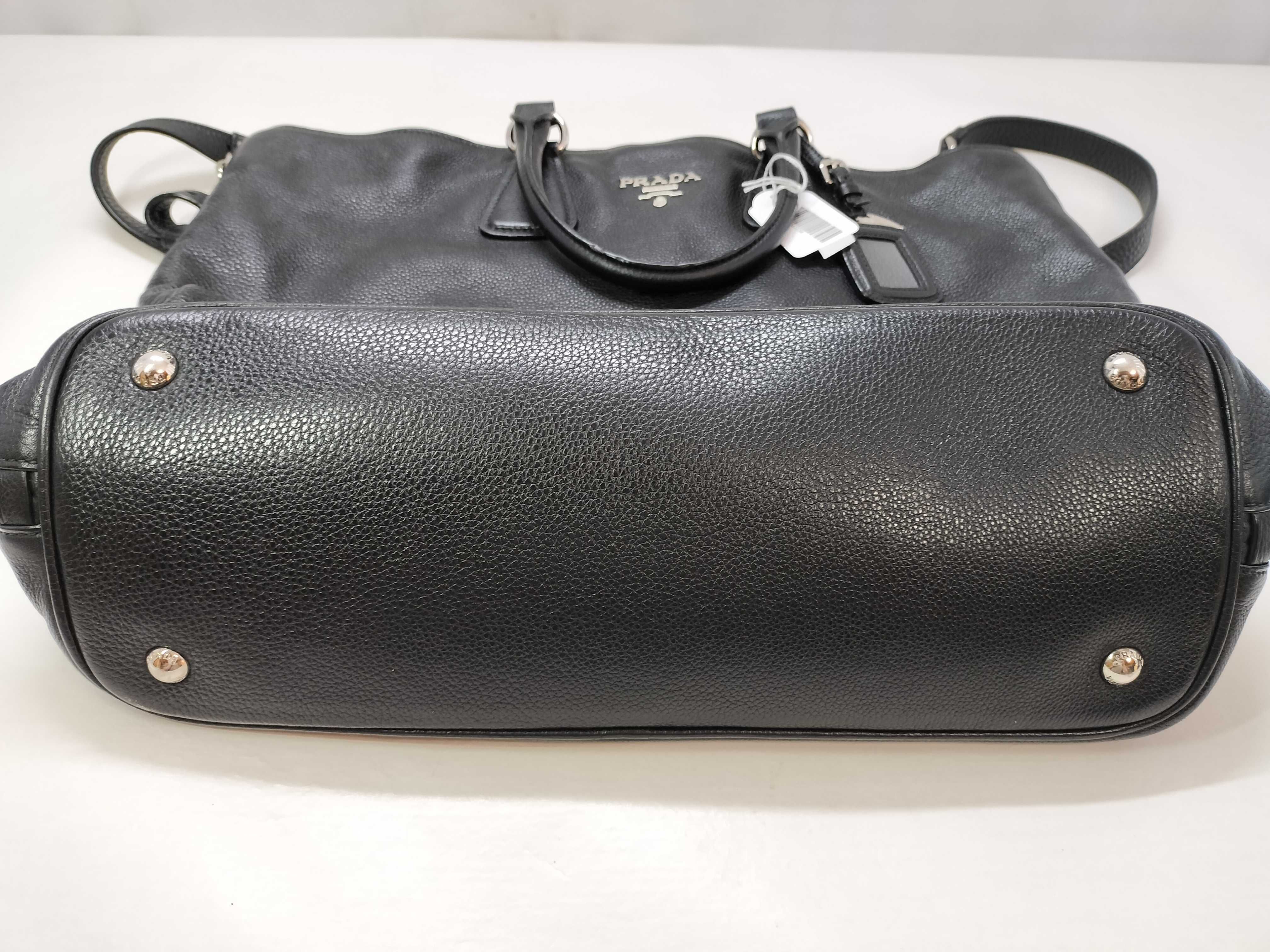 FR-2 WAY LEATHER BLACK TOTE Bag — view 13