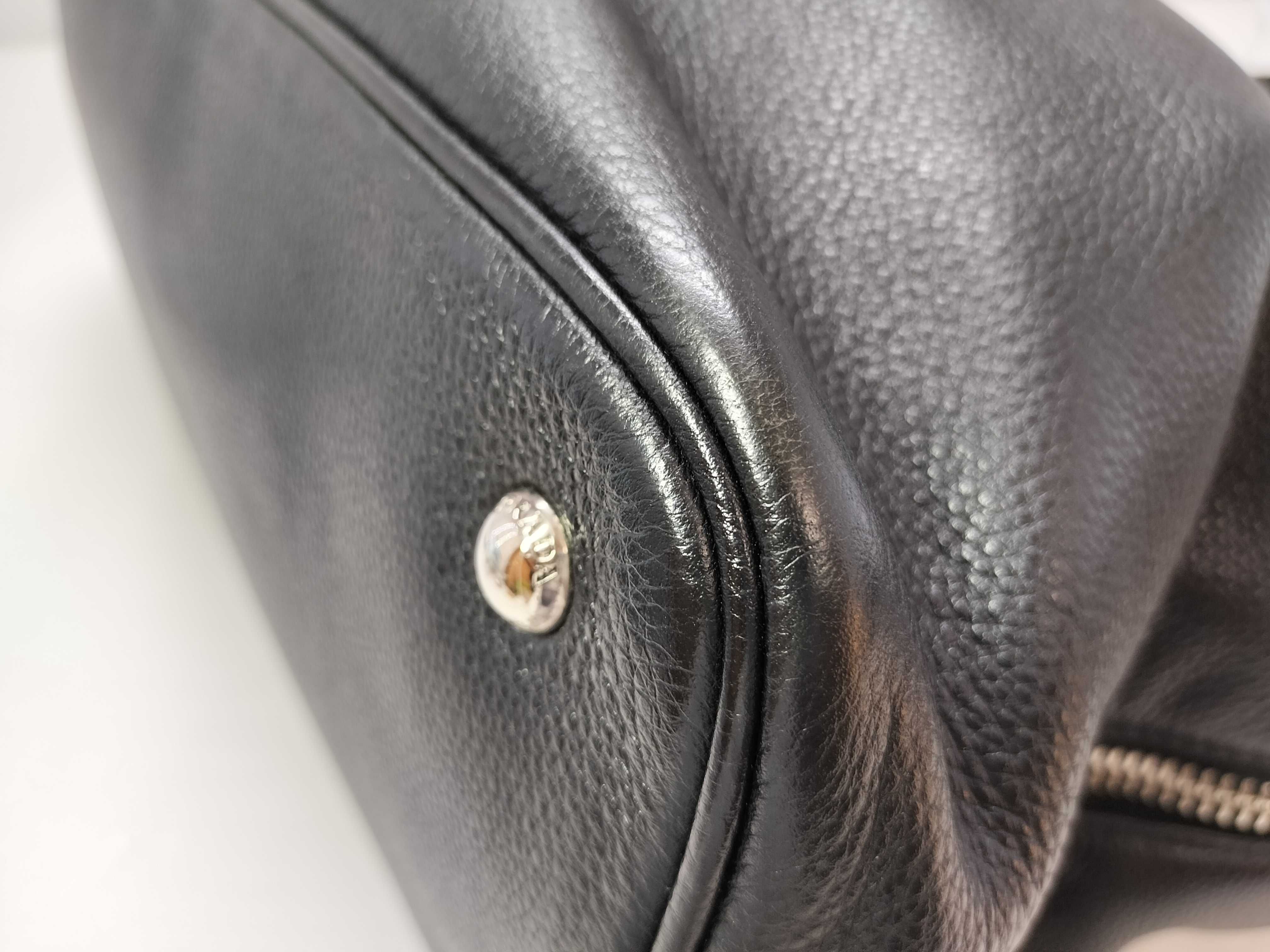 FR-2 WAY LEATHER BLACK TOTE Bag — view 6