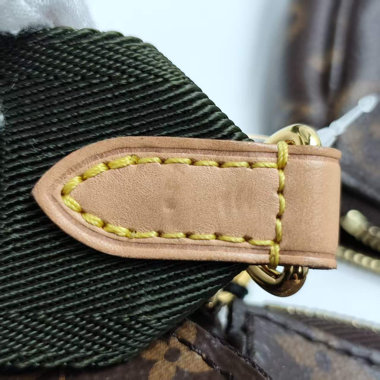【*Shipped from: China*】LOUIS VUITTON PU Shoulder Bag — view 12
