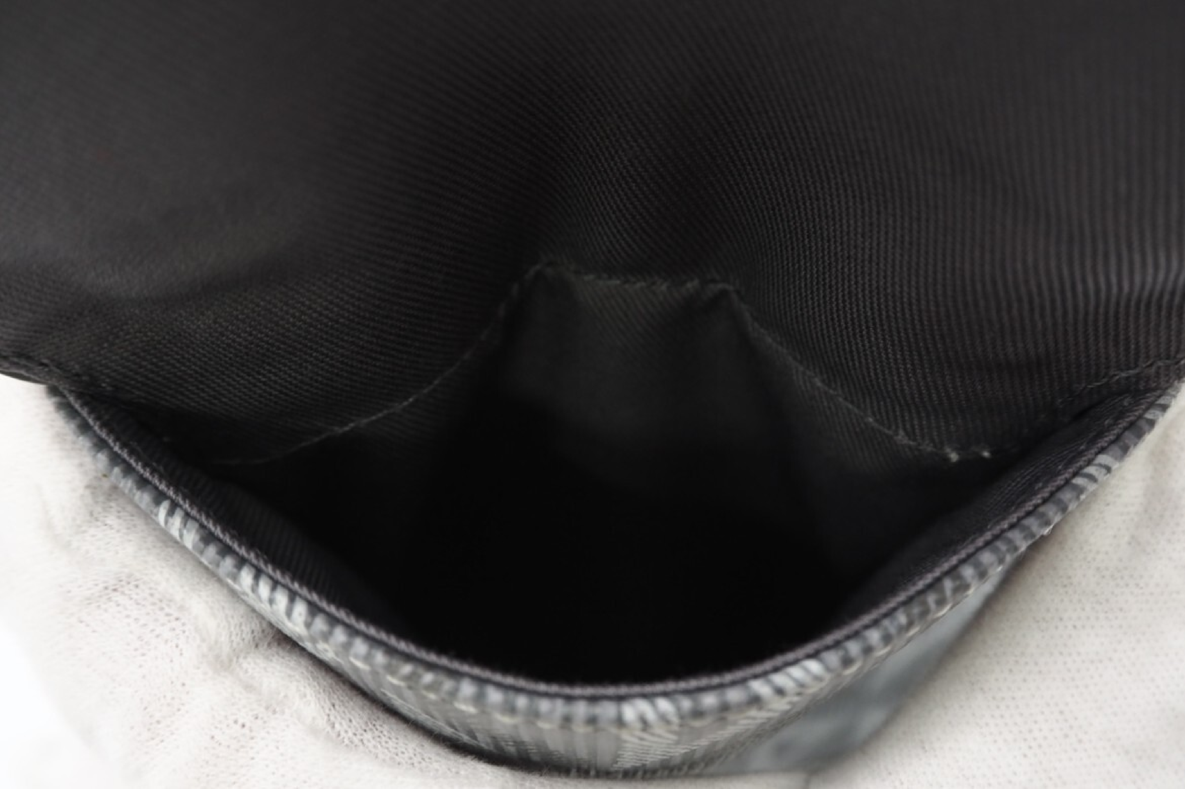 2ESCA415CD CD Diamond Leather Hit the Road Grey White Shoulder Bag — view 9