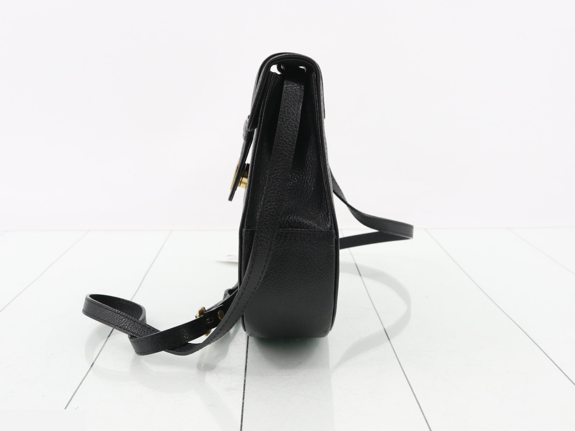 Yves Saint-Laurent (YSL) Shoulder Bag — view 3