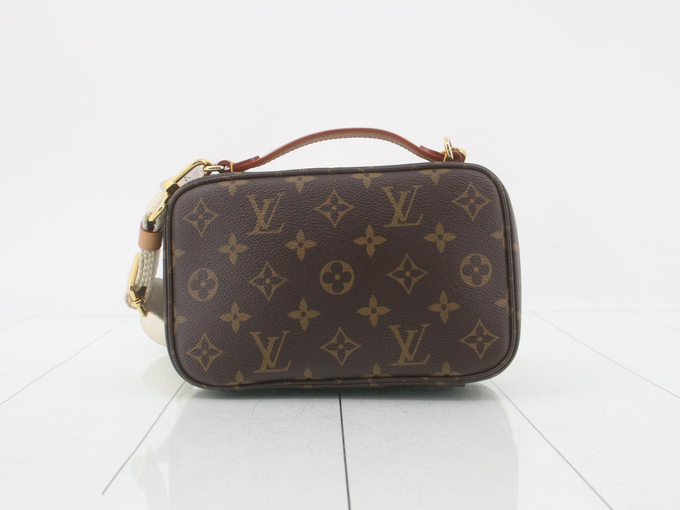 Utility Crossbody RFID — view 2