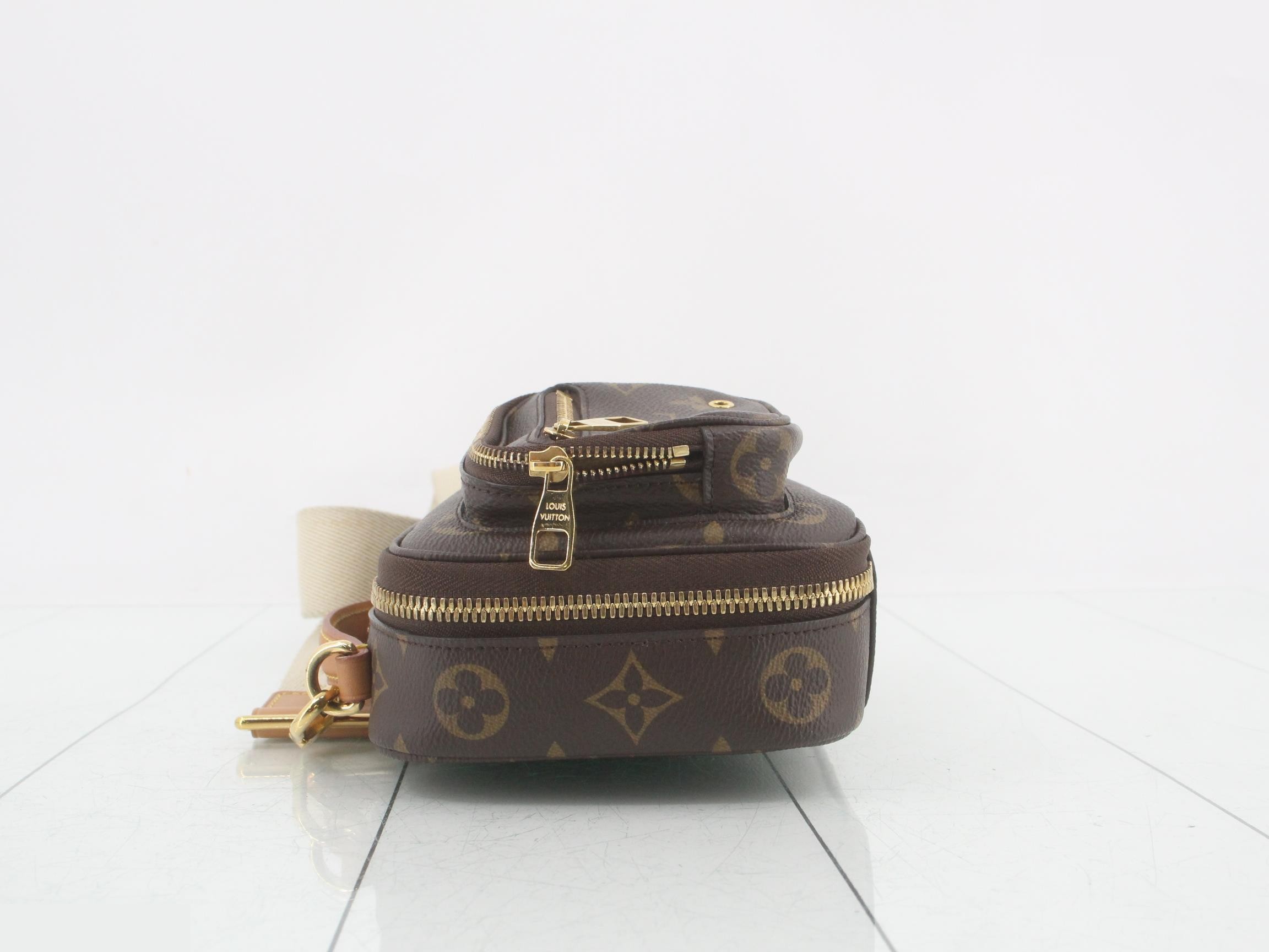 Utility Crossbody RFID — view 4