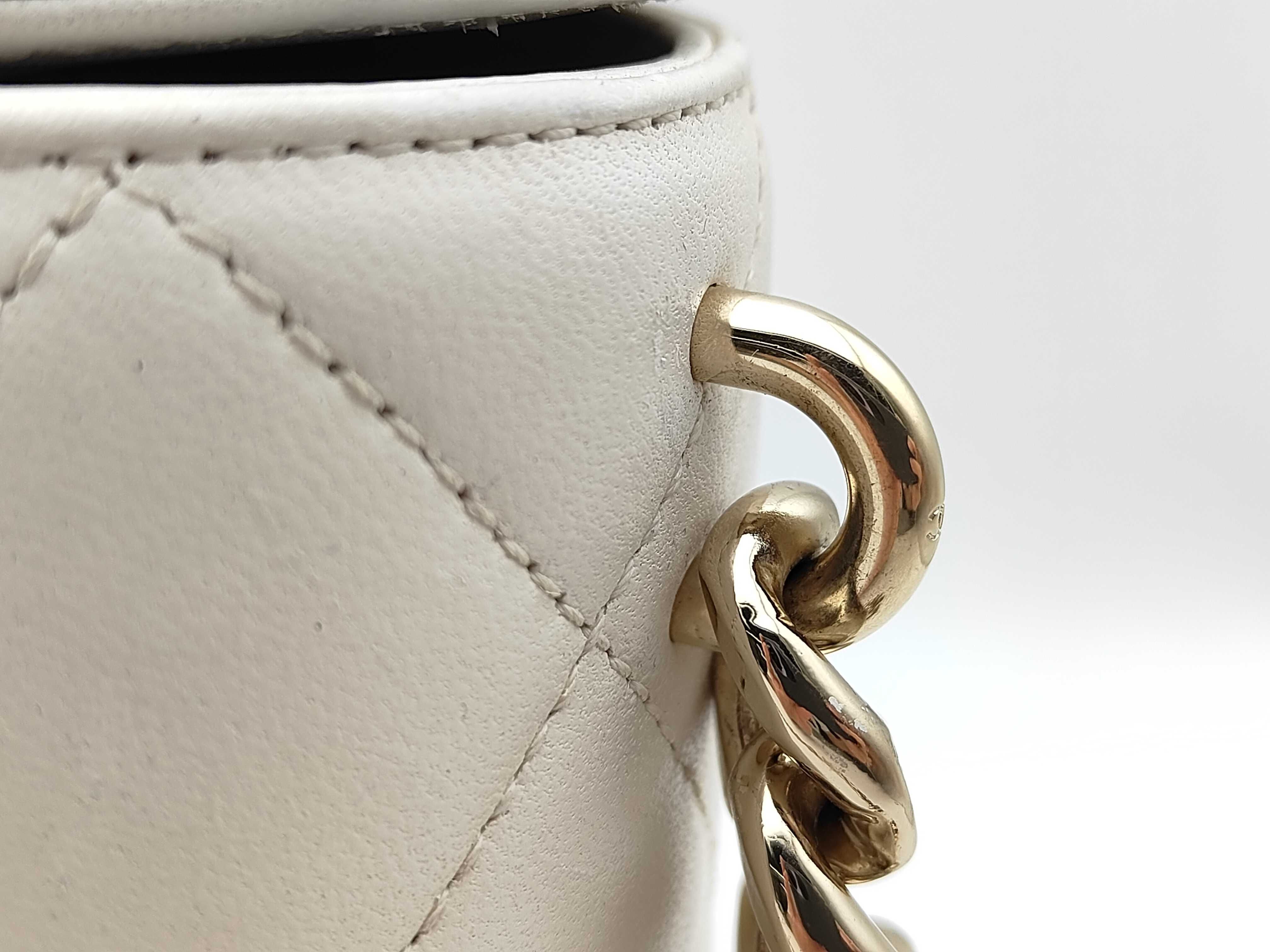Vanity Chain Shoulder Bag — view 6