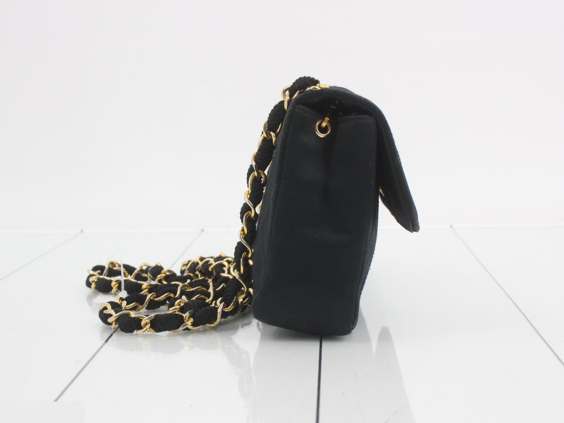 Matelassé (bag) - Shoulder bag — view 4