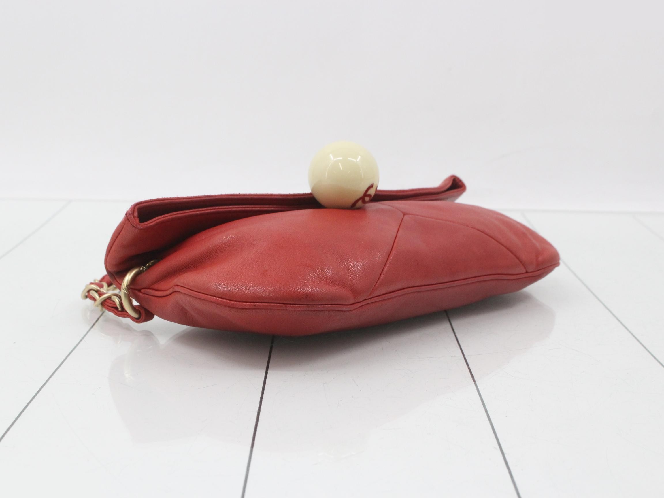 leather chain shoulder bag, red, serial number 8. — view 5