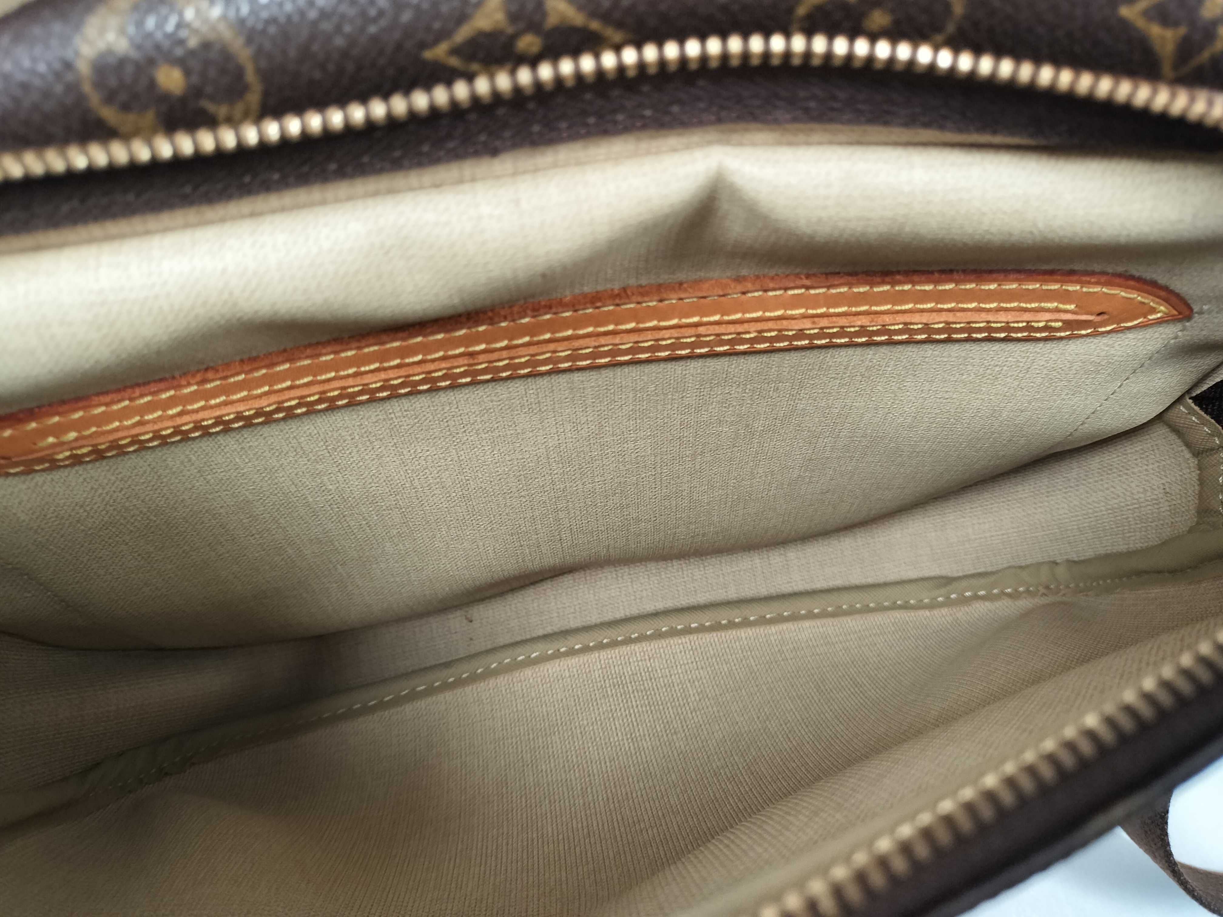 Monogram Louis Vuitton Brown Monogram M45254 Reporter PM Shoulder Bag — view 13