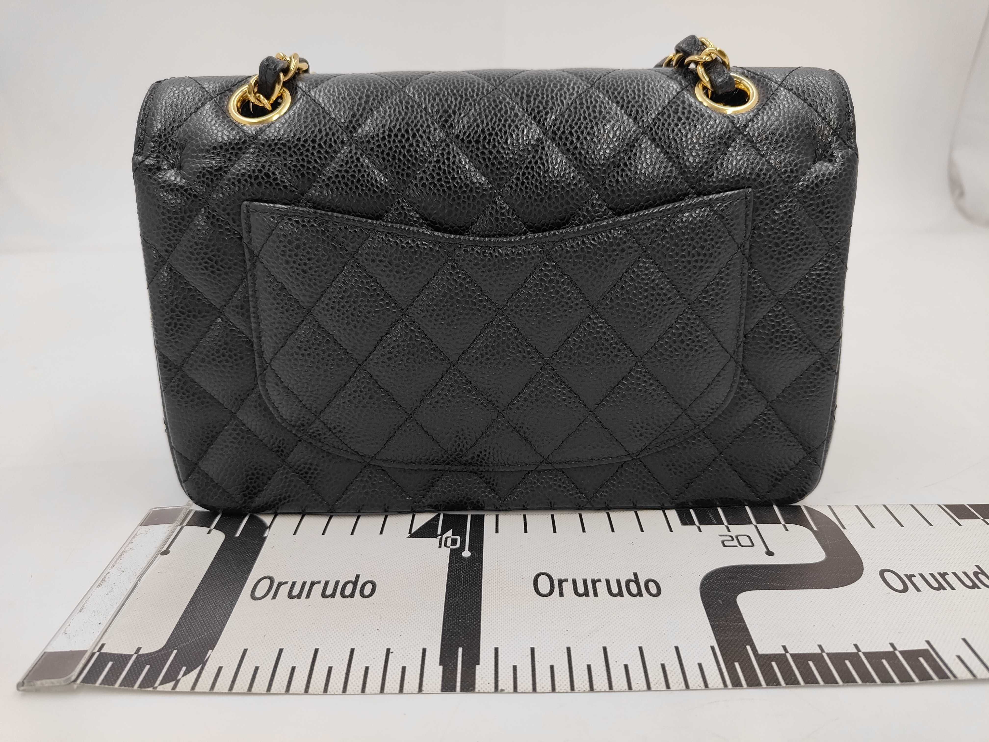 Matelassé 23 Double Flap Double Chain Caviar Shoulder Bag — view 2