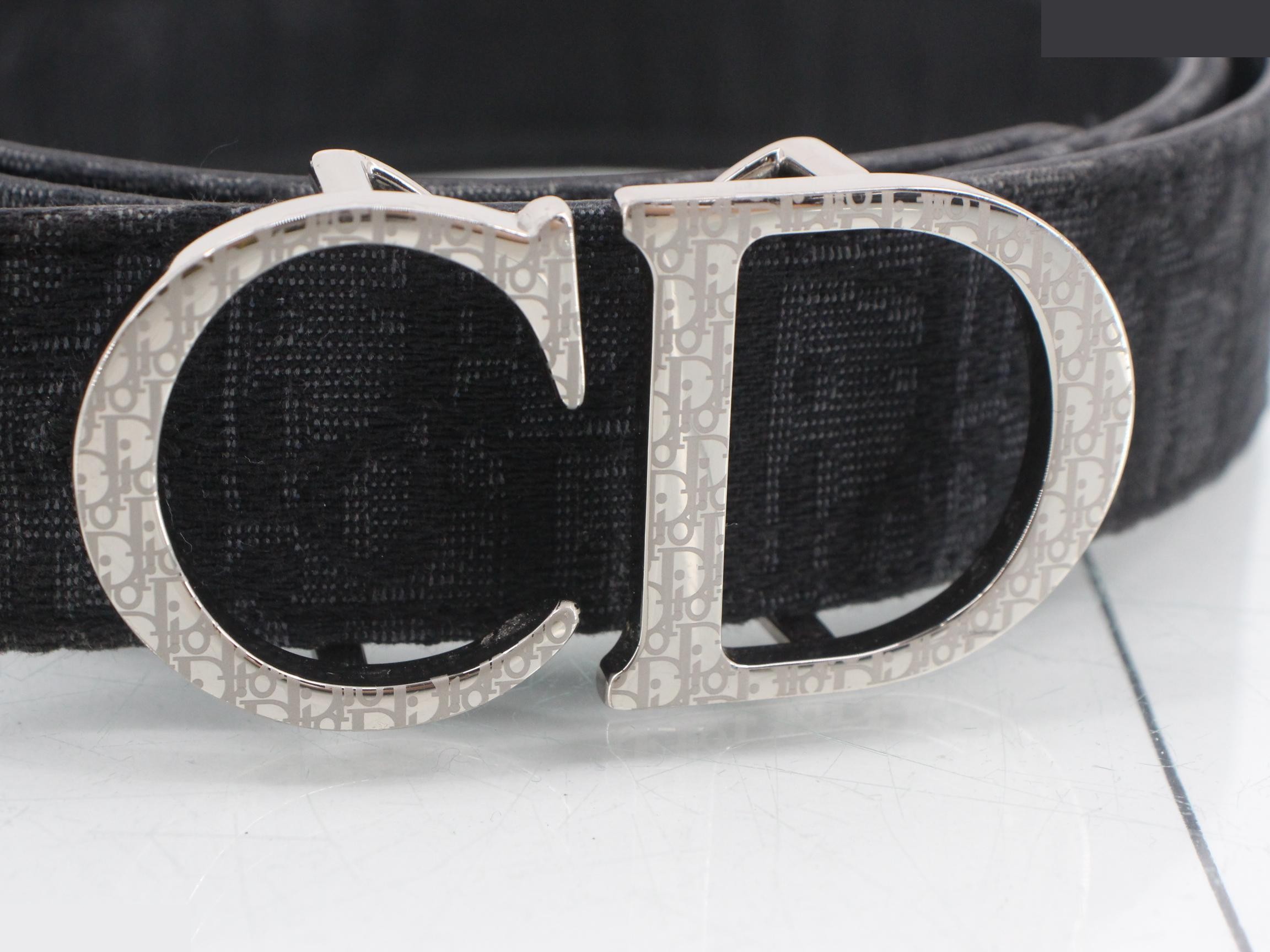 Other lines: Small items, accessories, belts — view 3