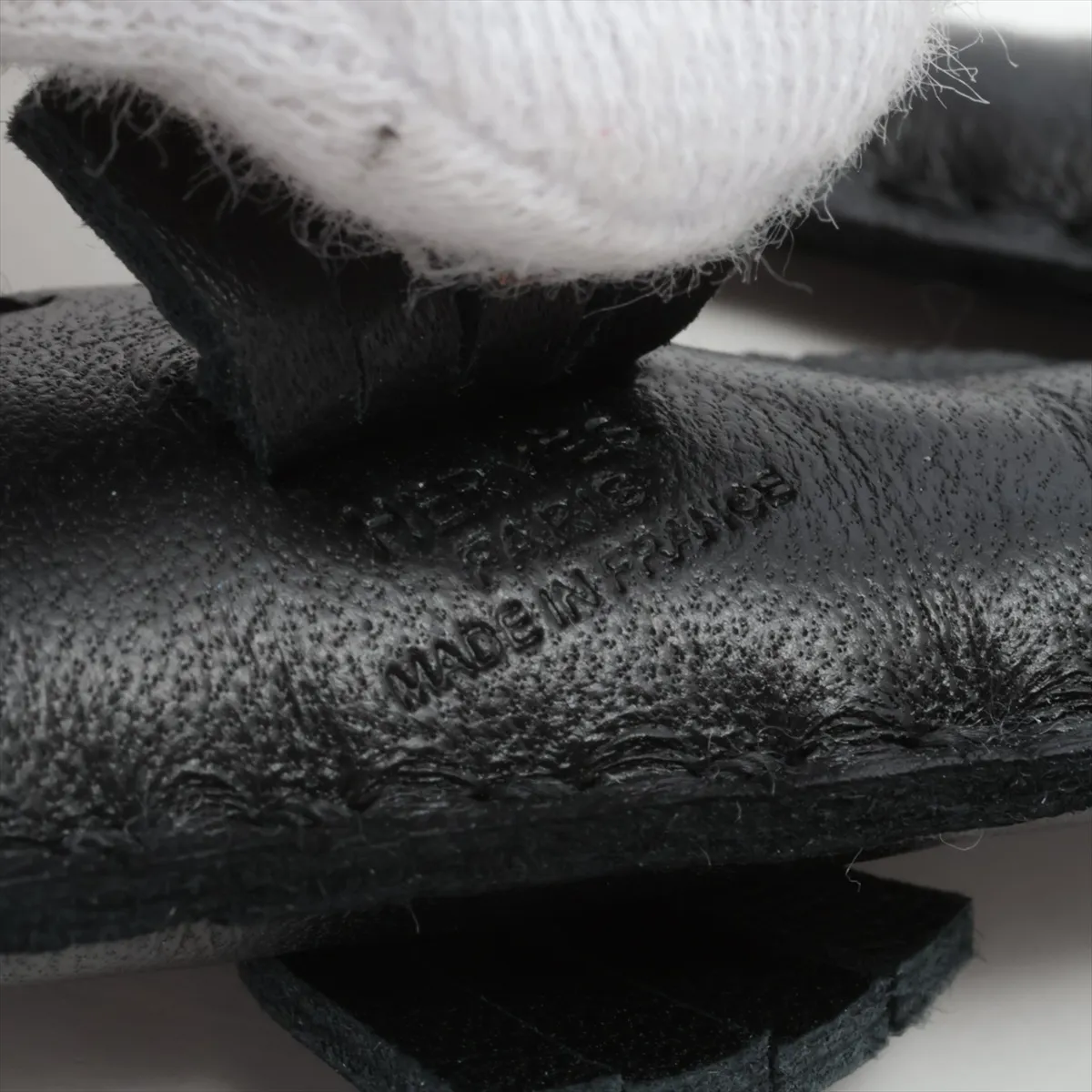 Ipo Seahorse Charm B: 2023 Agneau Milo Black — view 3